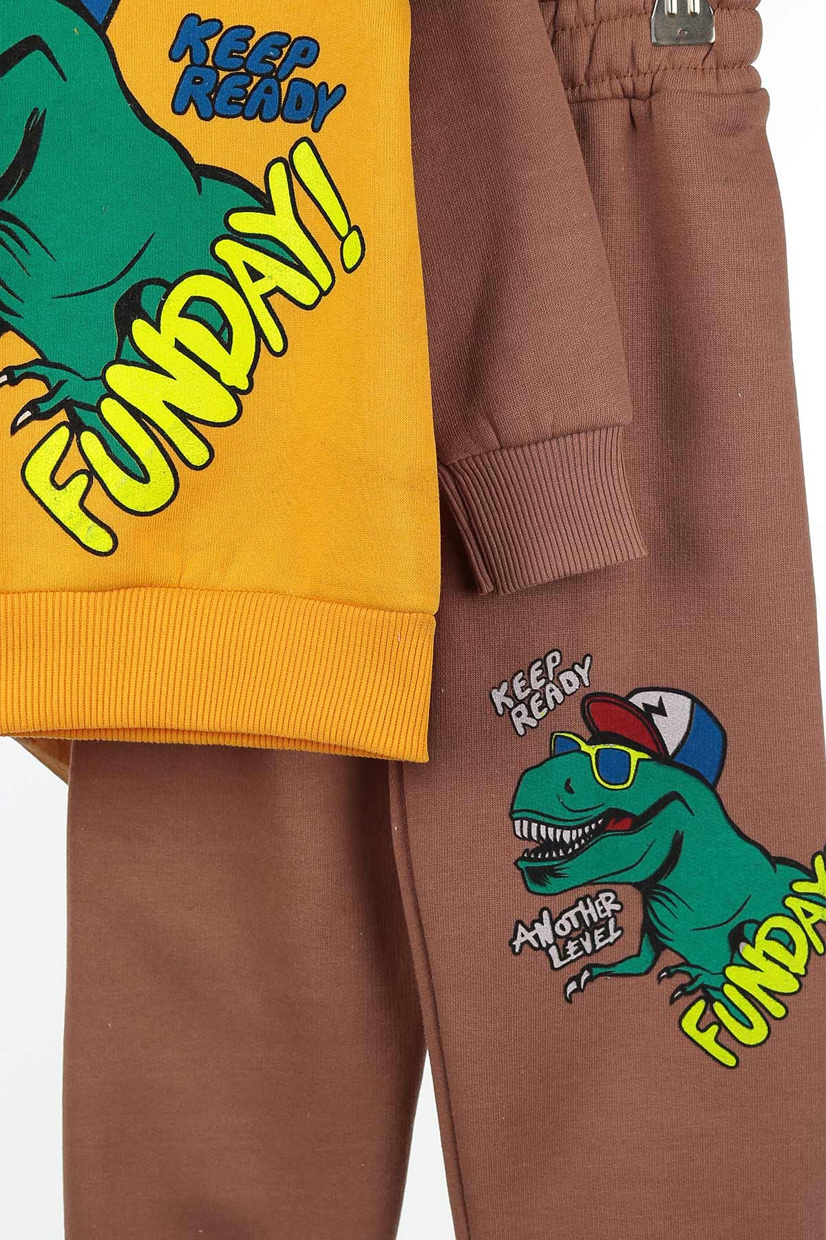 Sarı (3-6 Yaş) Gözlüklü Dinasaur Baskılı Üç İp Şardonlu Erkek Çocuk Takım 143078