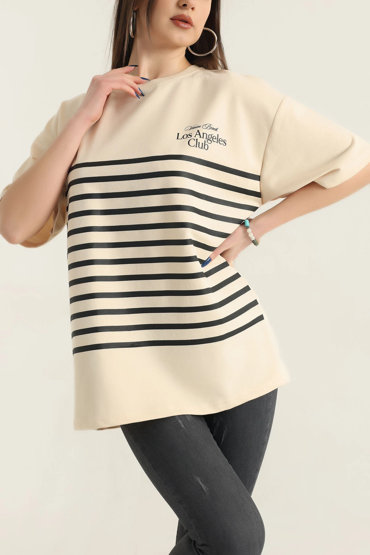 Sarı Baskılı Bisiklet Yaka Oversize Bayan Tişört 337669