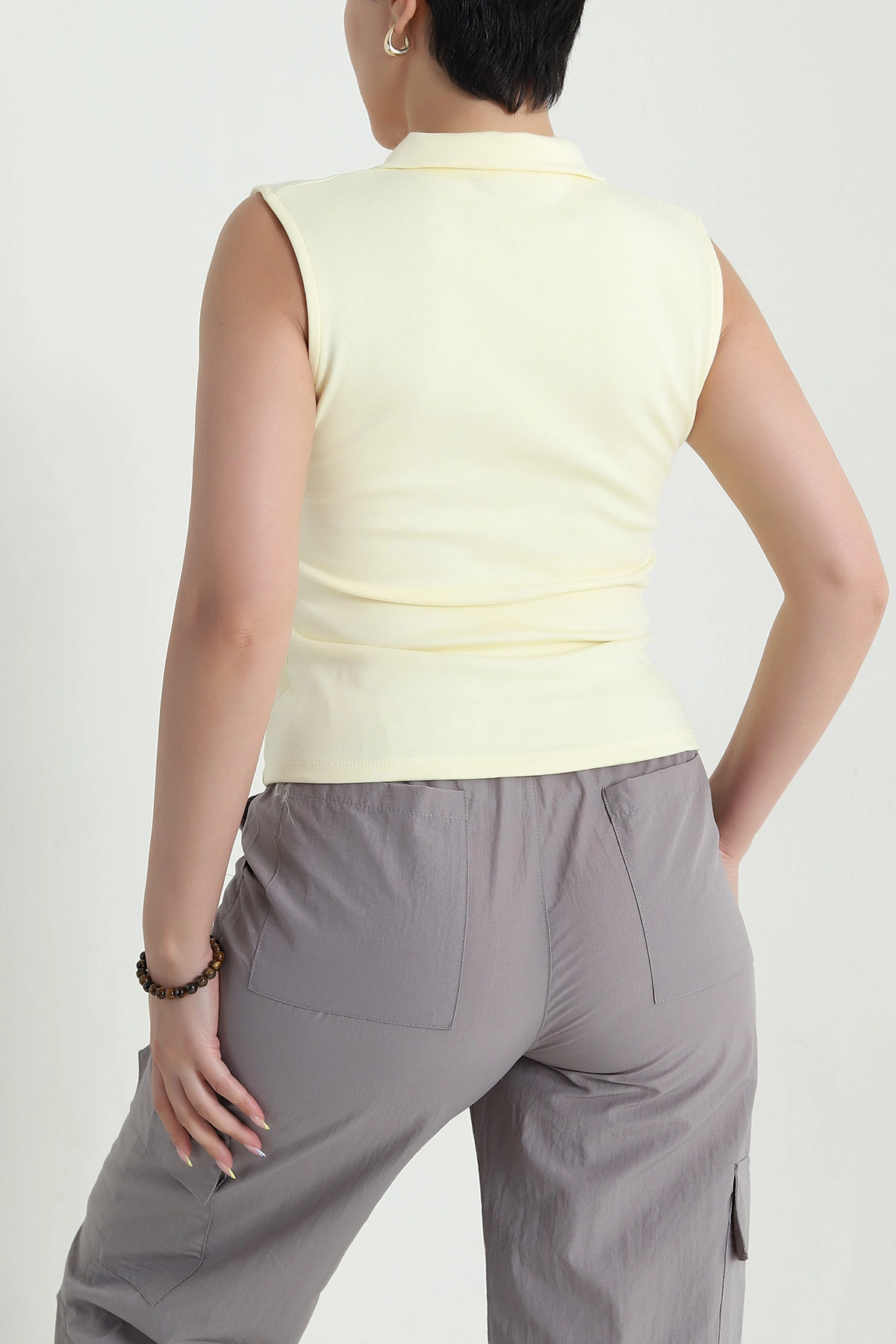 Sarı Polo Yaka Fermuarlı Kadın Body Bluz 467086