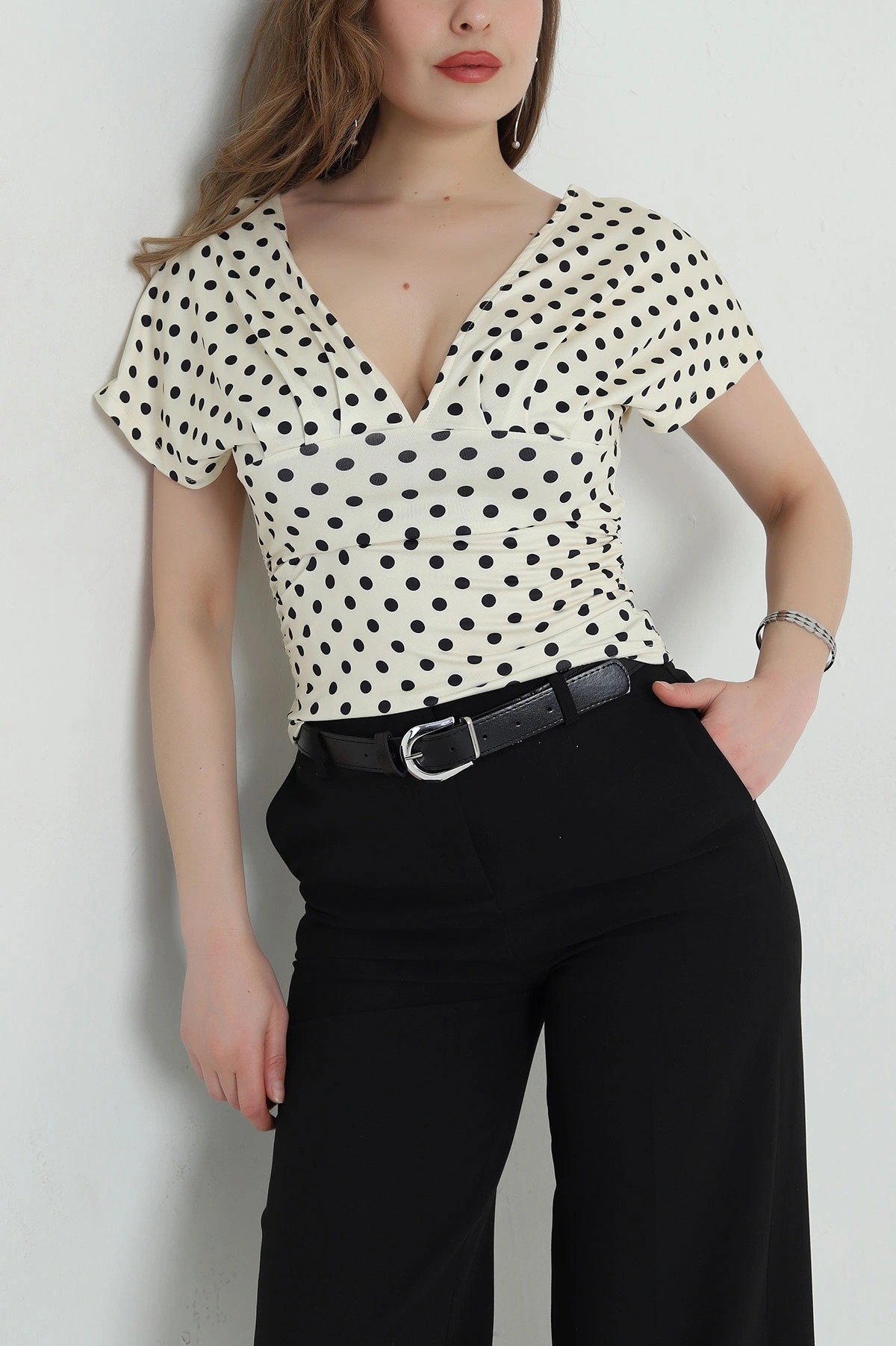 Sarı Puantiyeli Bağlamalı Sandy Kadın Bluz 457092