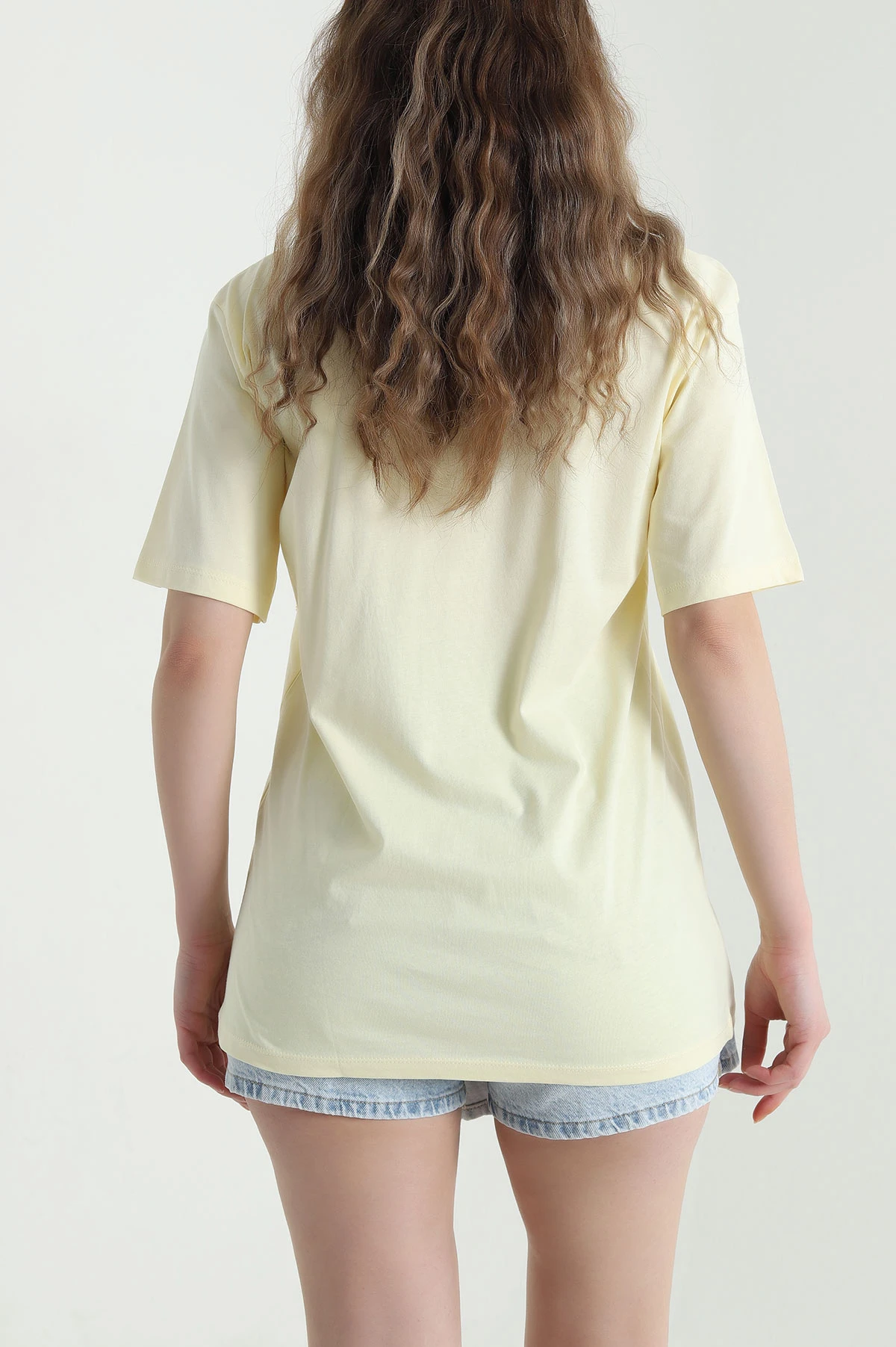 Sarı Taşlı Tasarım Oversize Süprem Kadın Tişört 451803