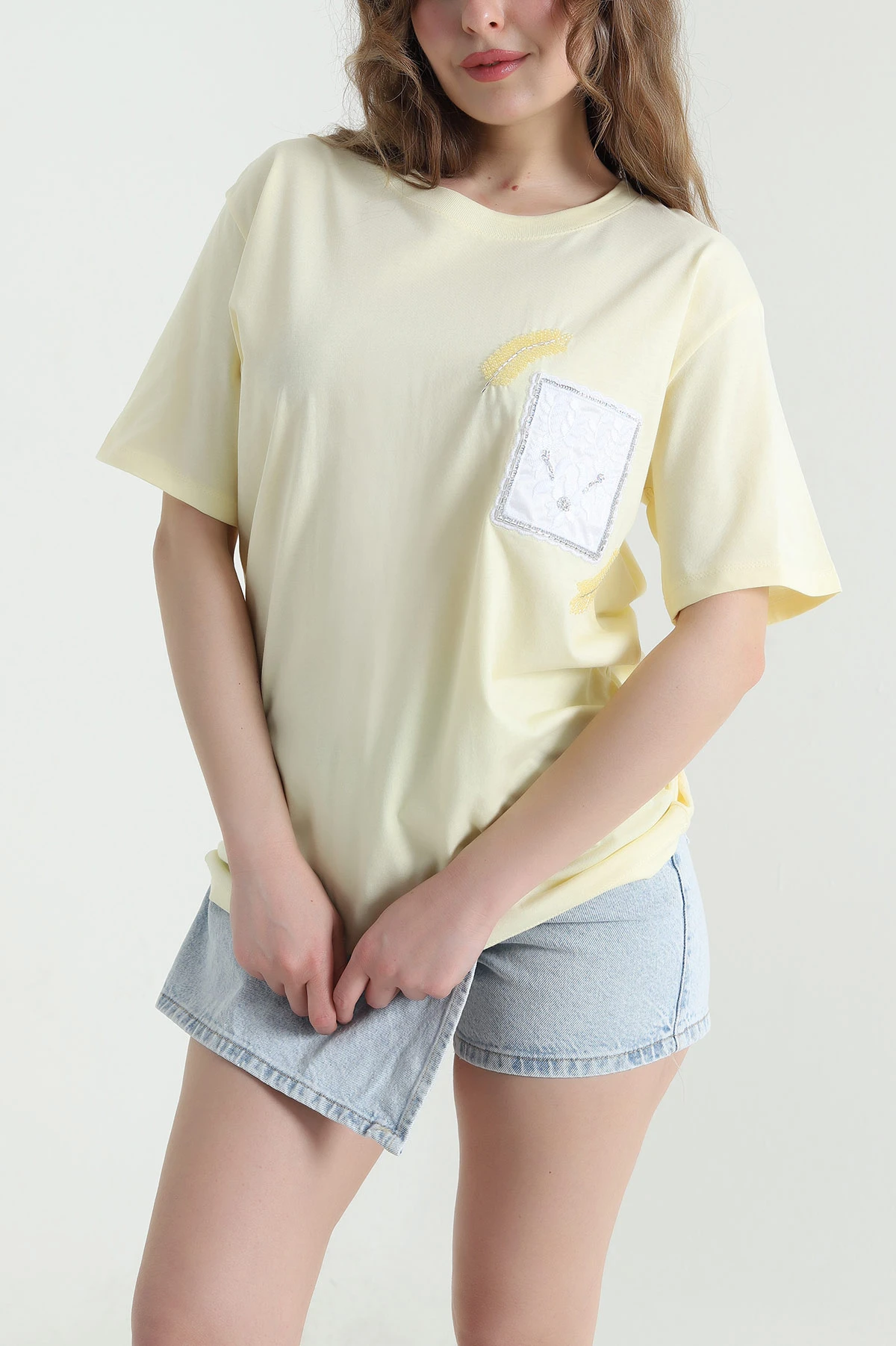 Sarı Taşlı Tasarım Oversize Süprem Kadın Tişört 451803