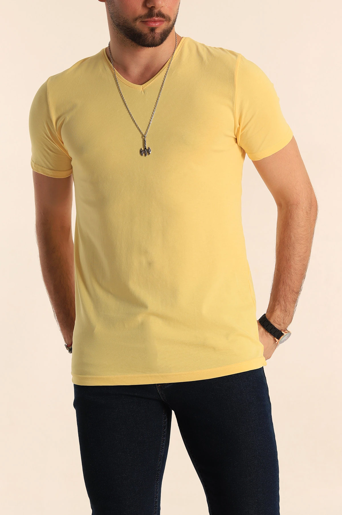 Sarı V Yaka Basic Erkek Tişört 181372