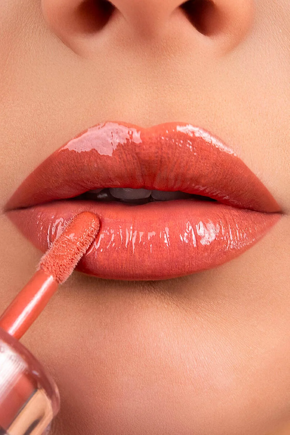 Show By Pastel Baby Balmy Serum Gloss No:32- Dudak Parlatıcısı ve Dudak Bakımı 398001