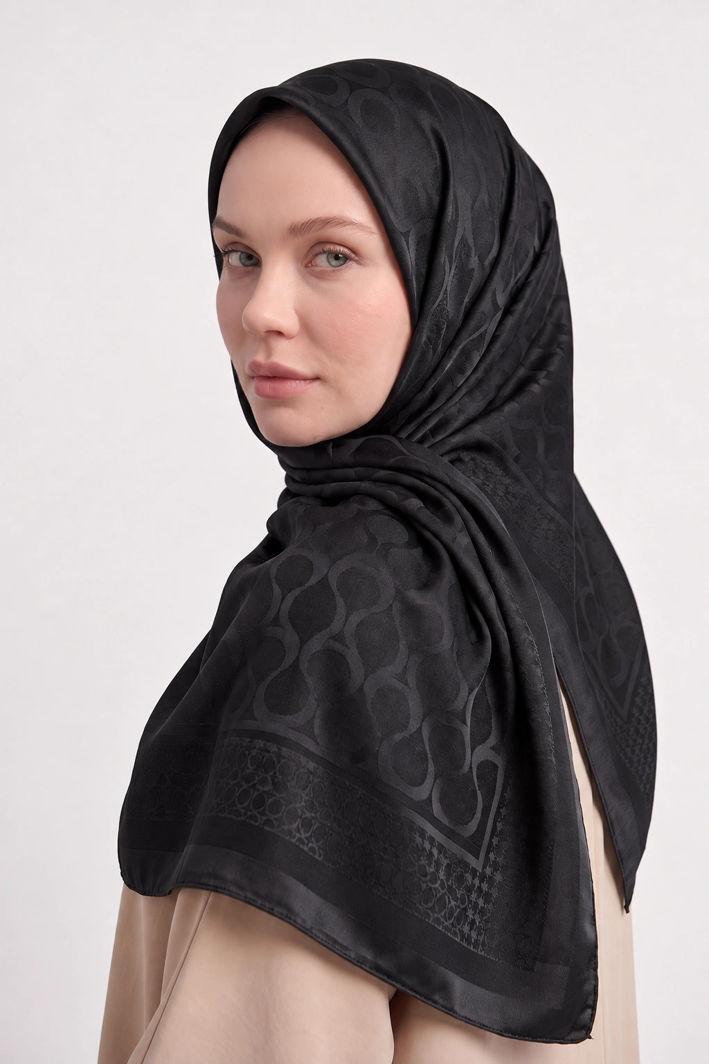Siyah 100x100 Cm Bloom İpeksi Premium Pano Jakar Eşarp 494376