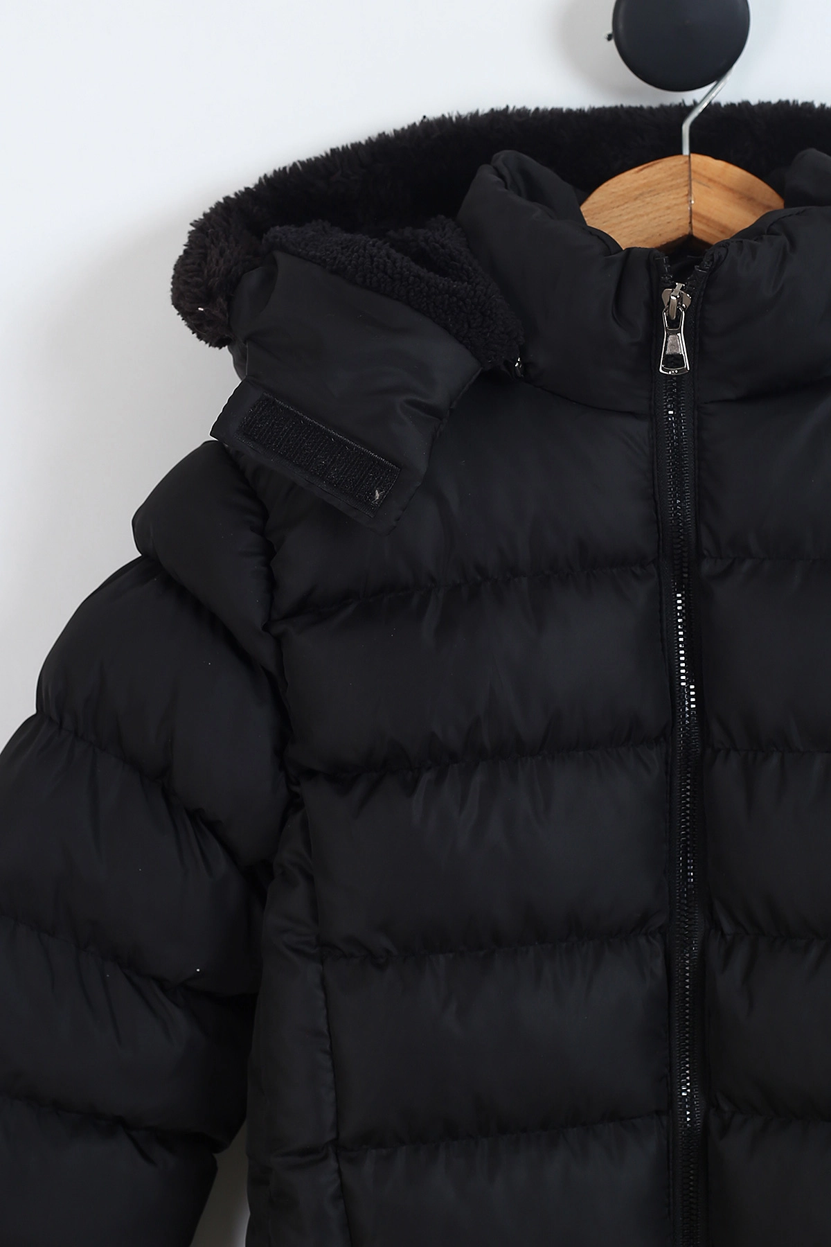 Siyah (11-14 Yaş) Kapüşon Peluşlu İçi Kürklü Kız Çocuk Mont 309317