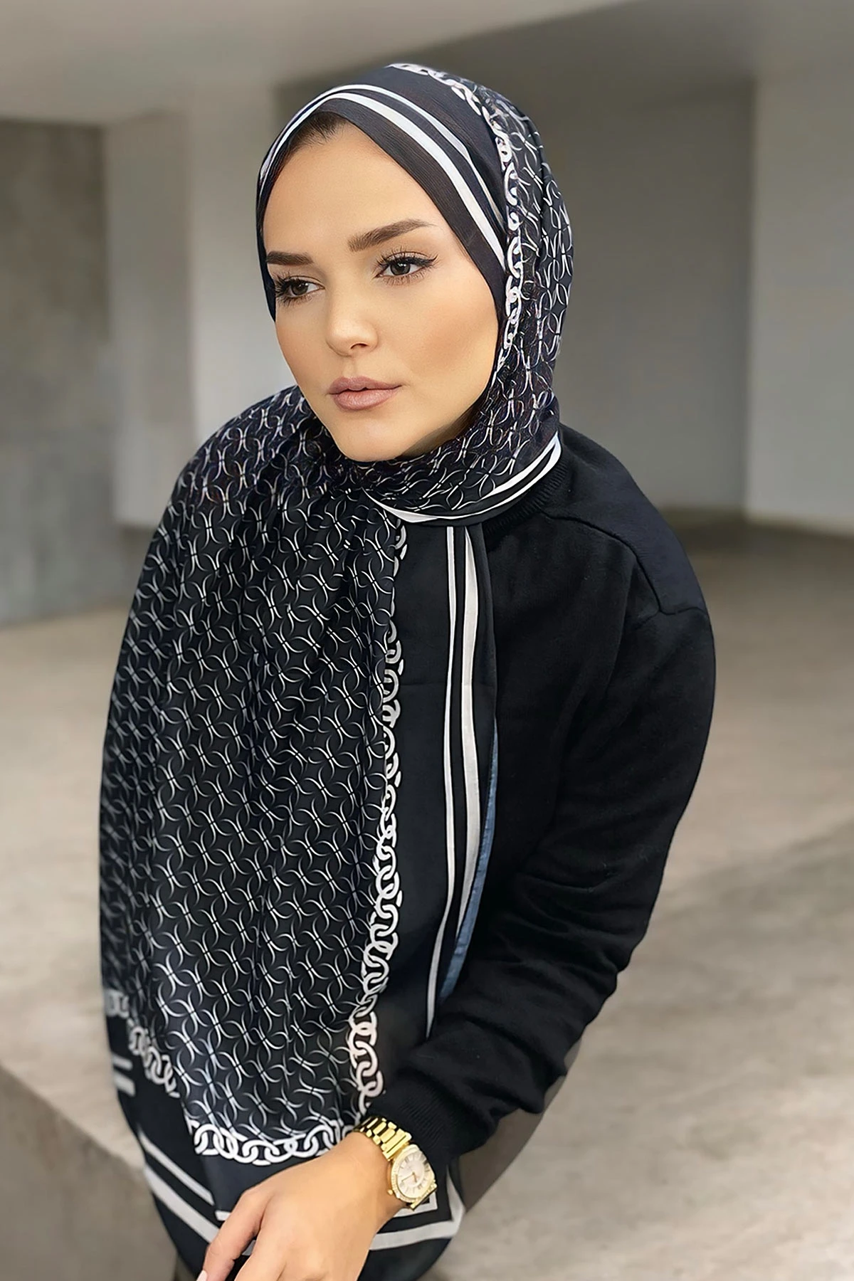 Siyah 180X70 cm Dijital Baskı Zincir Desenli Pamuk Şal 332912