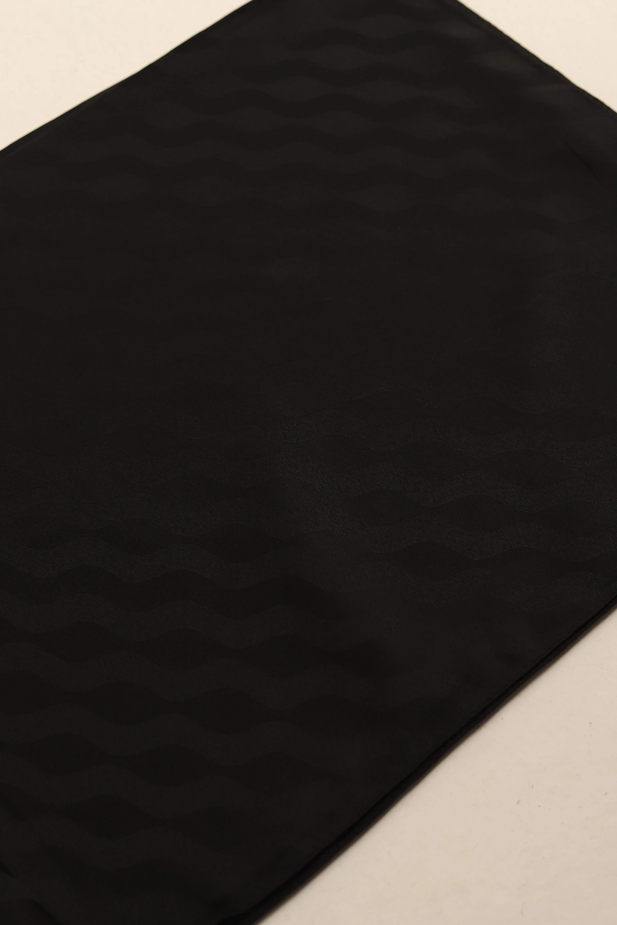Siyah 180x75 Cm Our Fashion Jakarlı Lara Desenli Şal 435354
