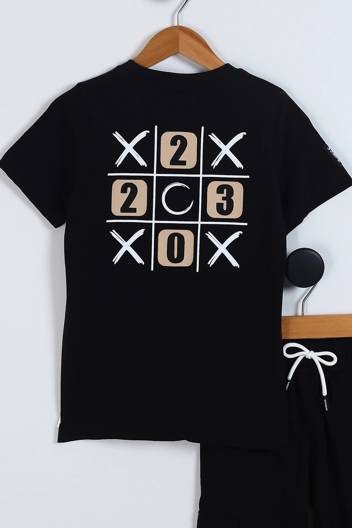 Siyah (2-5 Yaş)XOX Ön Arka Baskılı Cep Detay Şortlu Erkek Çocuk Takım 346410