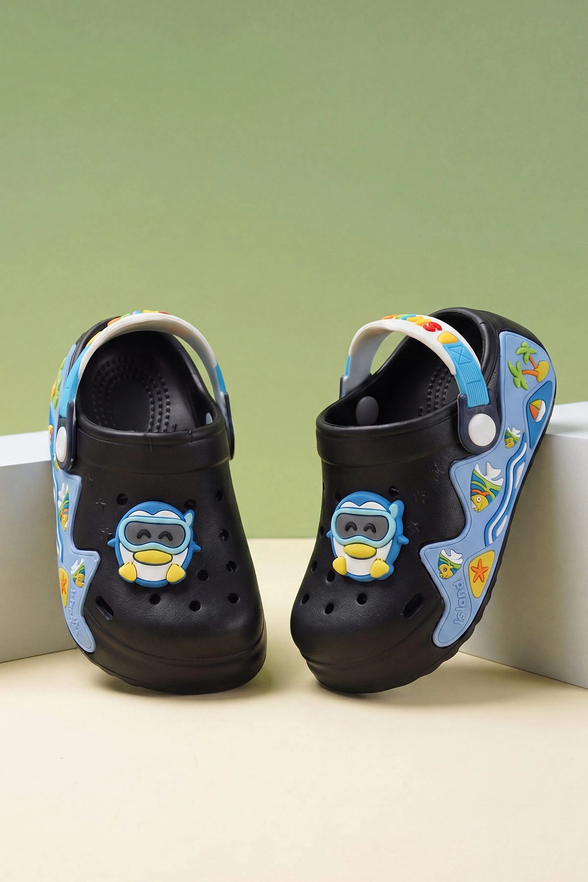 Siyah ( 25 - 30 ) Figürlü Erkek Çocuk Sandalet 462488