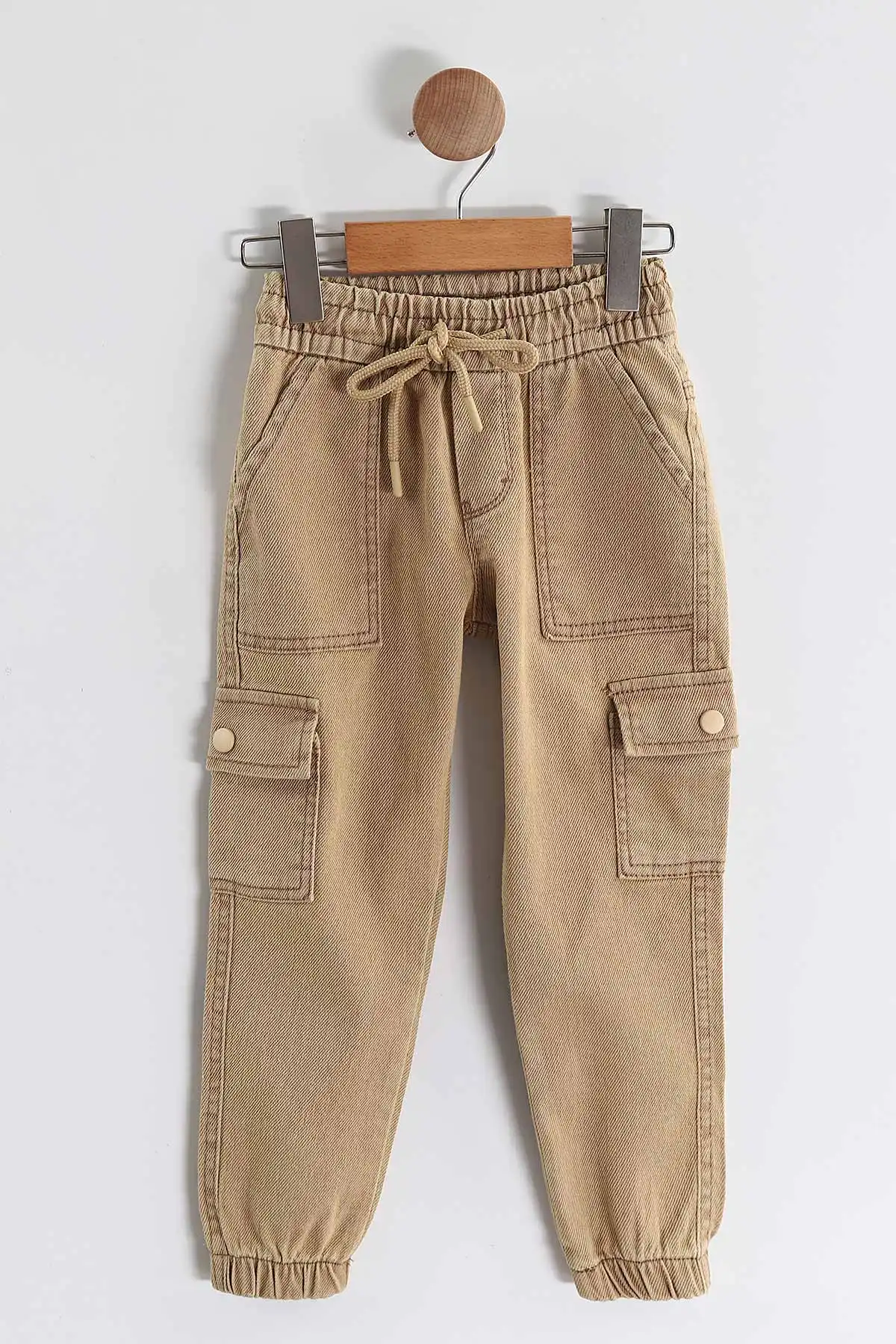 Siyah (3-10 Yaş)   Baskılı Sweatli Gabardin Pantolonlu Erkek Çocuk 2'li Takım 437394