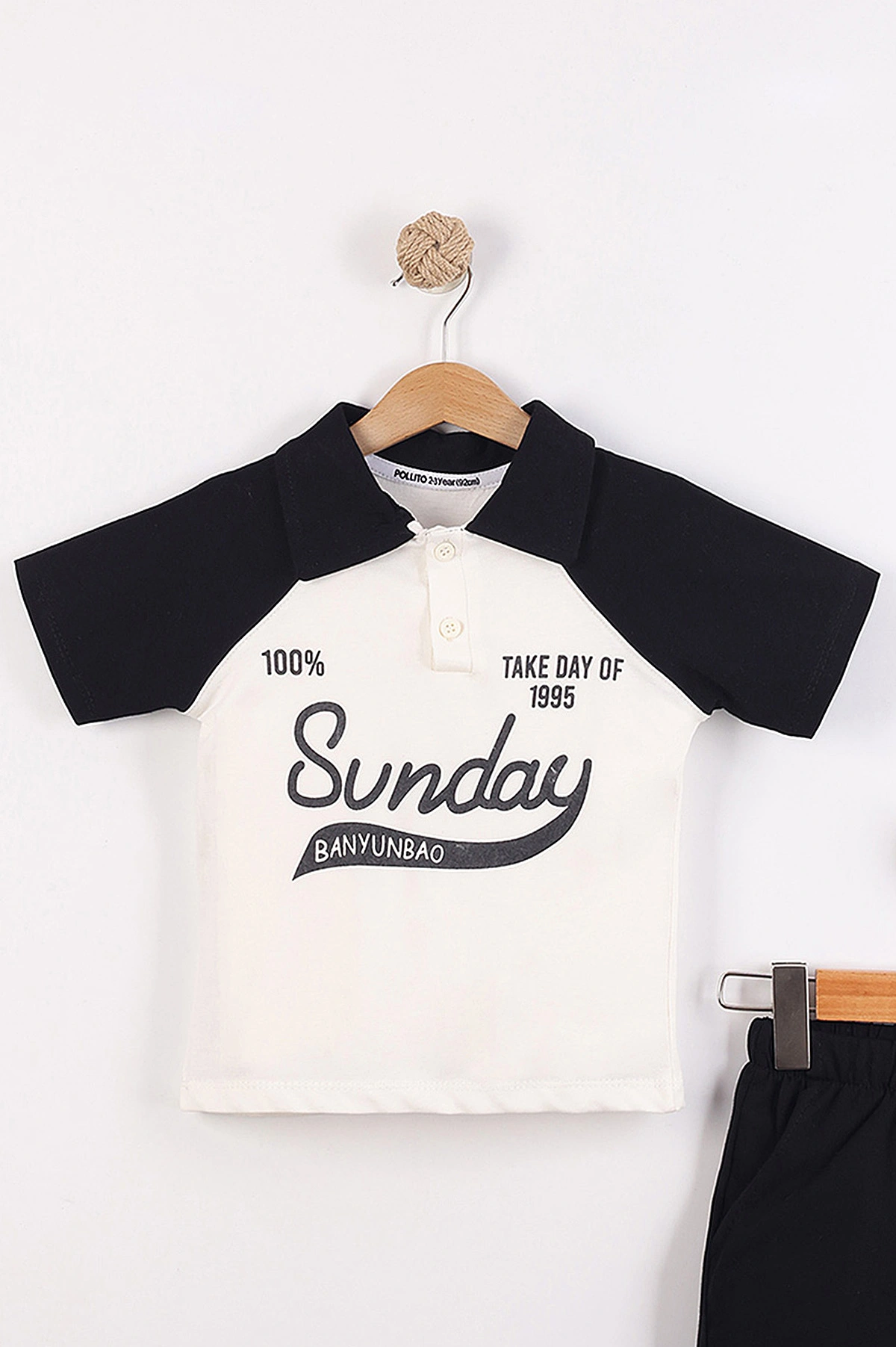 Siyah (3-10 Yaş)Sunday Baskılı Yakalı Düğmeli Garnili Erkek Çocuk Takım 460723