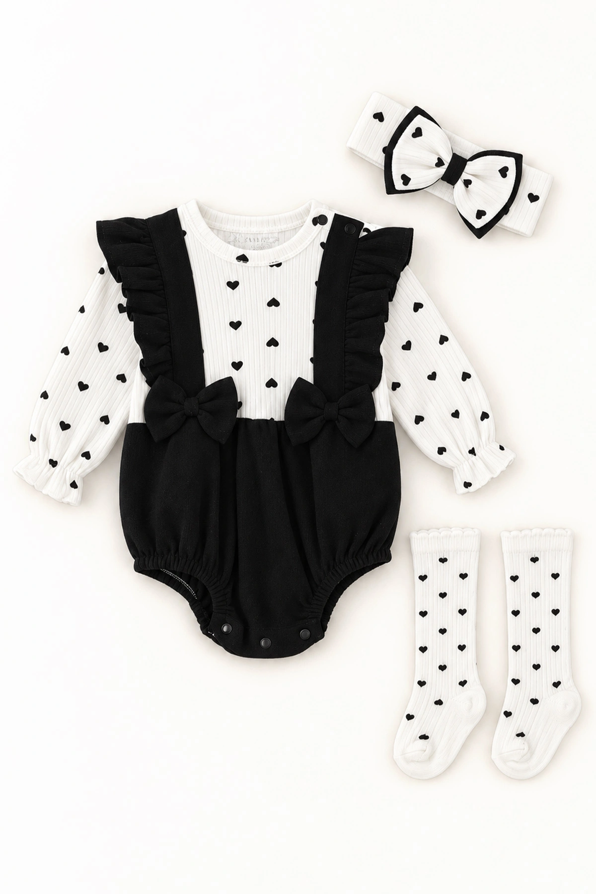 Siyah (3-12 Ay) Kalp Baskılı   Çorap ve Bandana Aksesuarlı   Kız Bebek Romper 476005