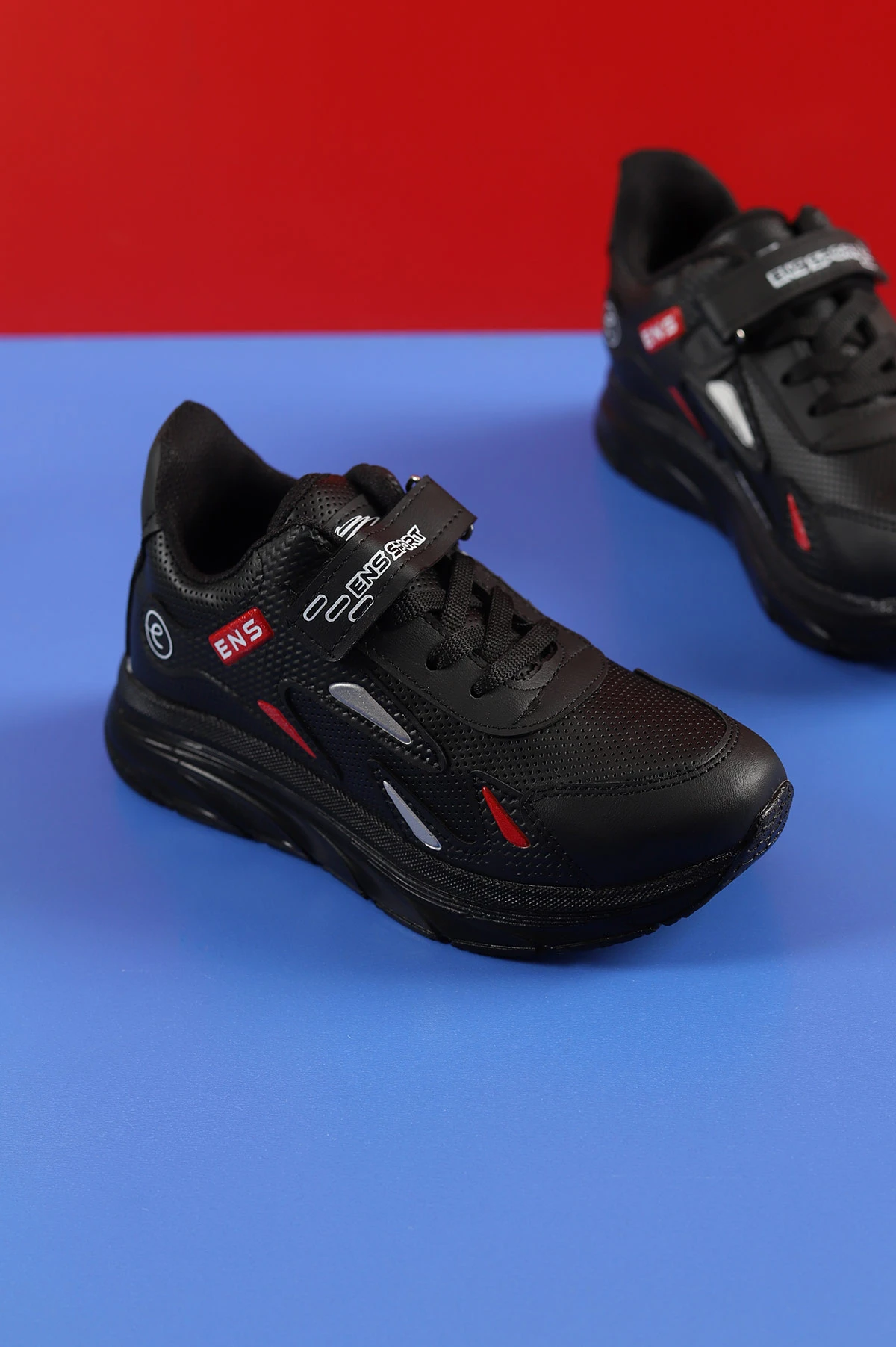Siyah (31-35 Filet) Baskılı Kalın Taban Cırtlı Erkek Çocuk Spor Ayakkabı 228005