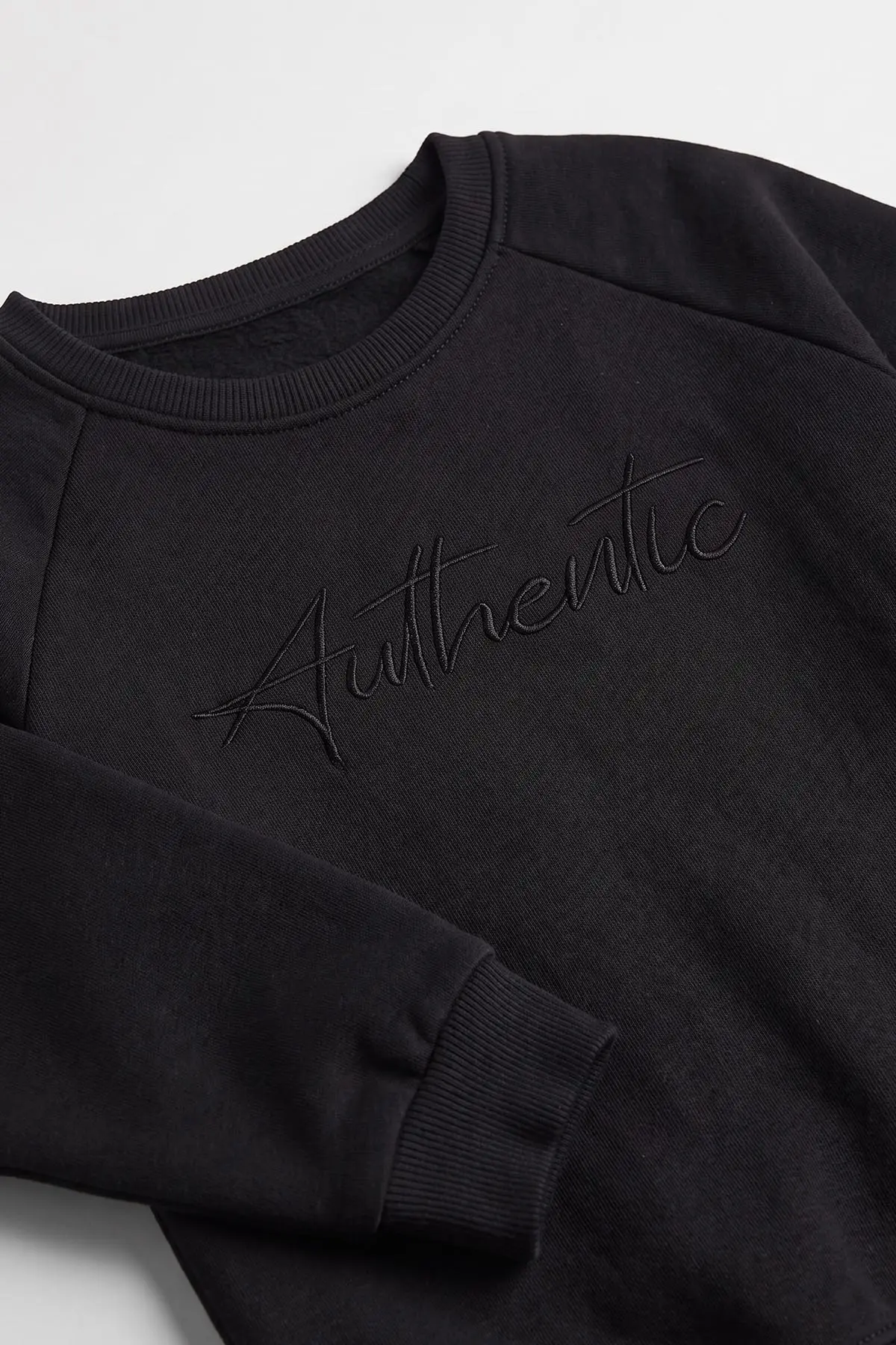 Siyah (4-12 Yaş ) Authentic Nakışlı 3 İp Şardonlu Erkek Çocuk Sweatshirt 486632