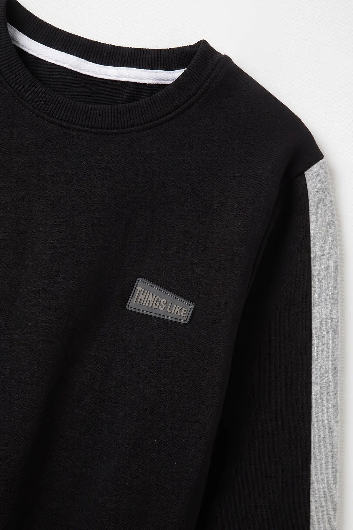 Siyah (4-12 Yaş)Kol Parçalı  2 İp Erkek Çocuk Sweatshirt 493695
