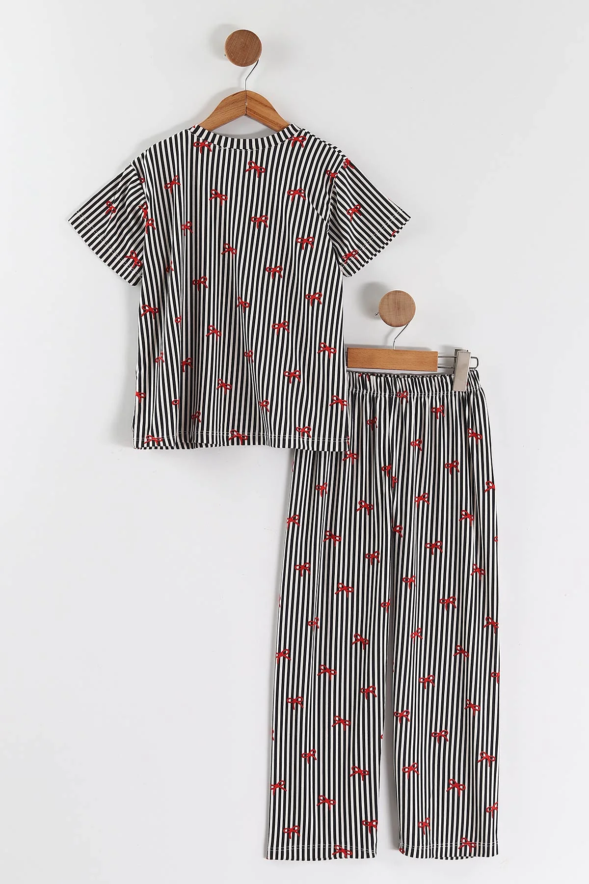 Siyah (4-16 Yaş) Fiyonk Desenli Kız Çocuk Pijama Takım 466328