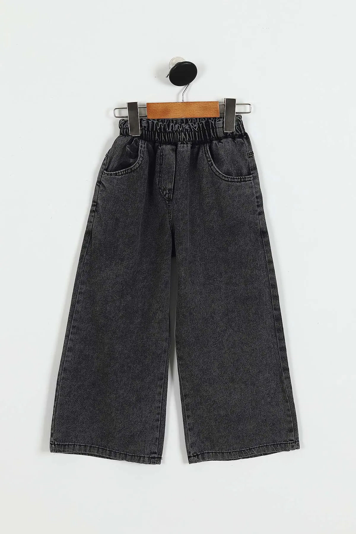 Siyah (5-10 Yaş) Çiçek Aksesuarlı Kot Pantolonlu Kız Çocuk Takım 422199