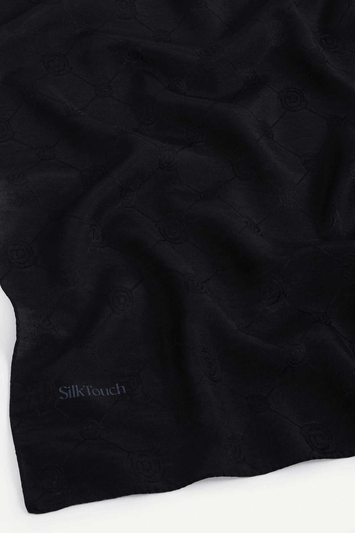 Siyah 98x98 Cm Jakarlı Desenli Monogram Eşarp 432676