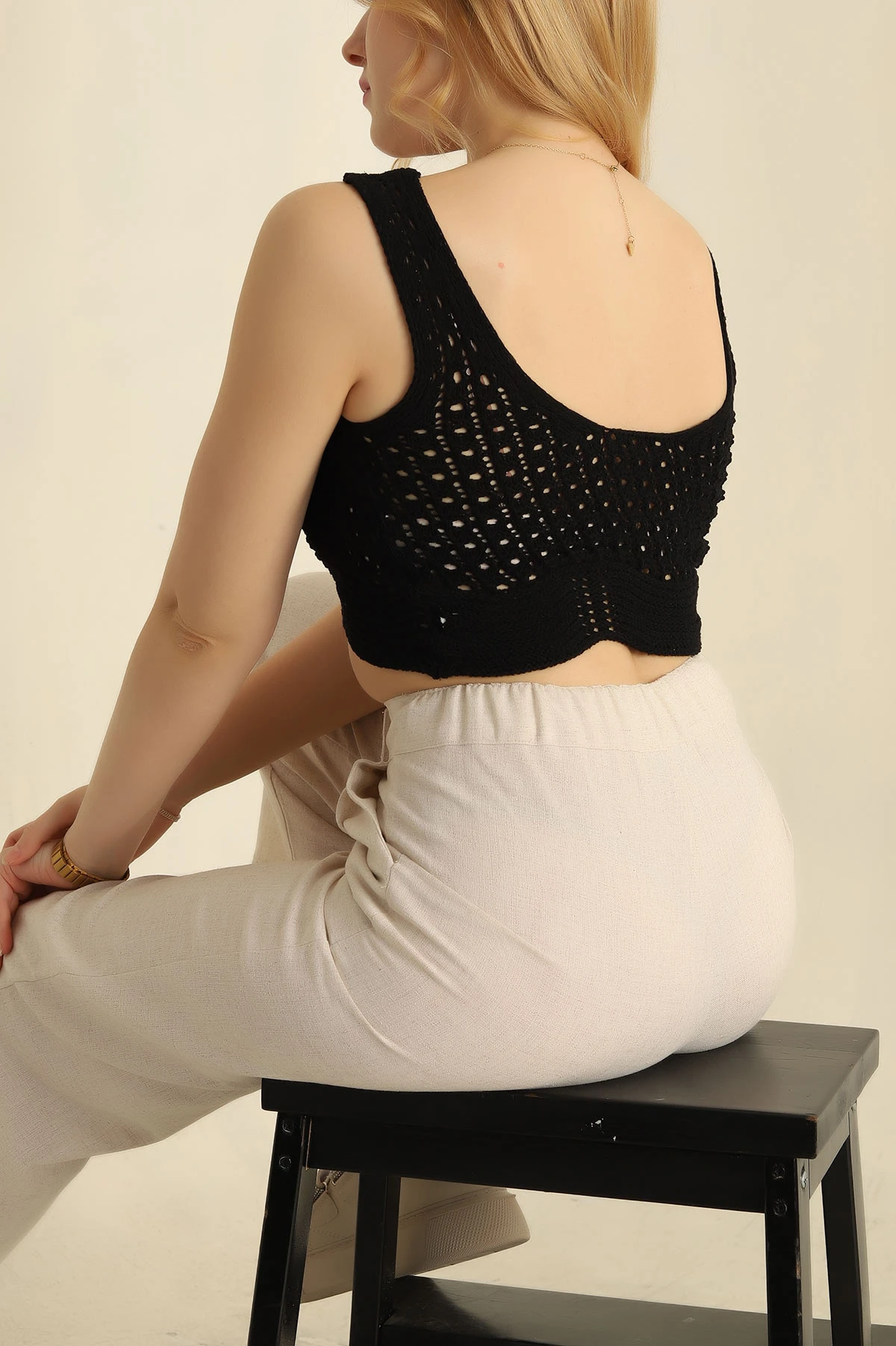 Siyah Ajurlu Crop Triko Bluz 271047