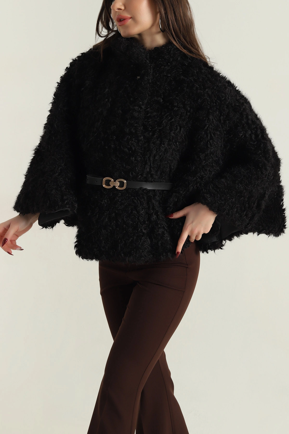 Siyah Astarlı Düğmeli  Kadın Peluş Panço 417364