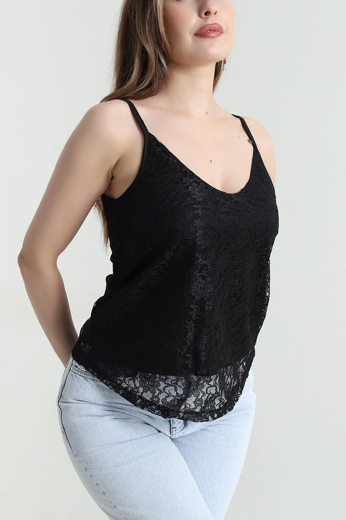 Siyah Astarlı İp Askılı Dantel Kadın Bluz 469491