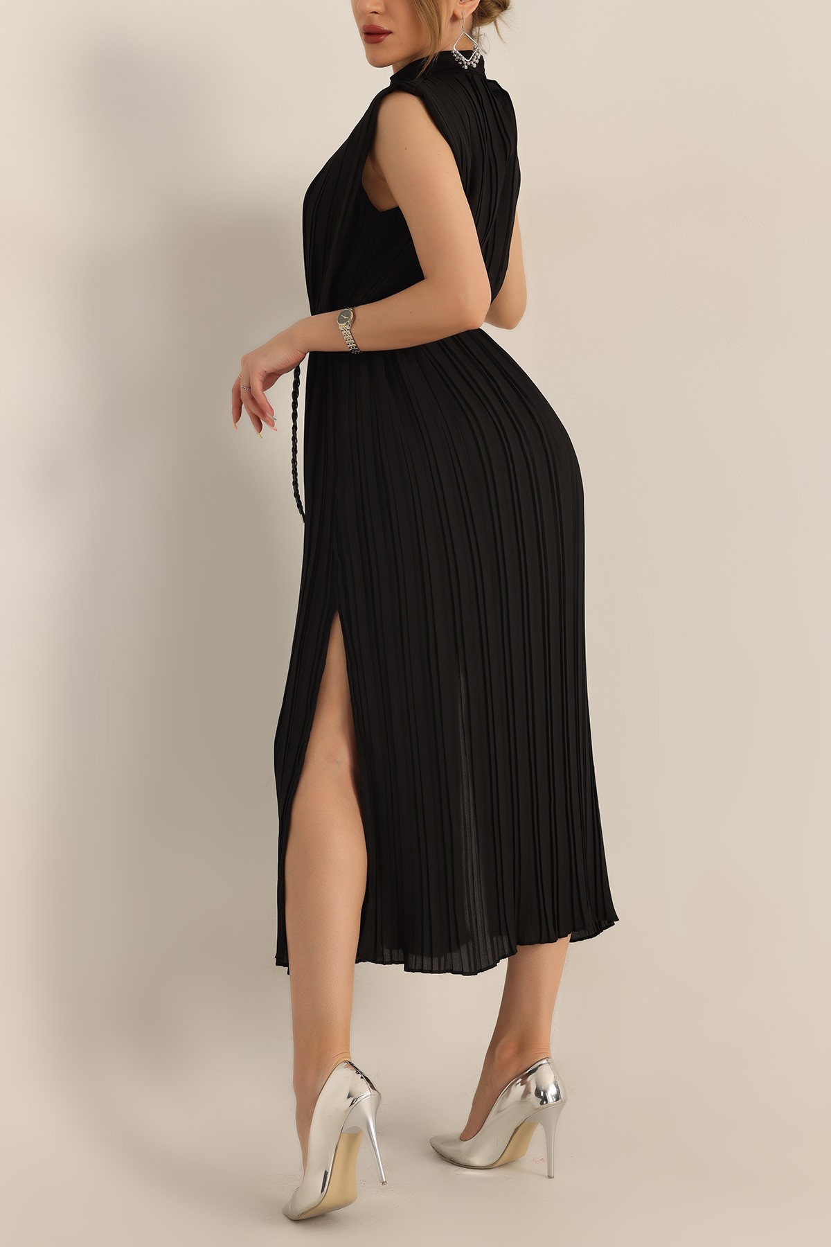 Siyah Astarlı Şifon Pileli Elbise 184903