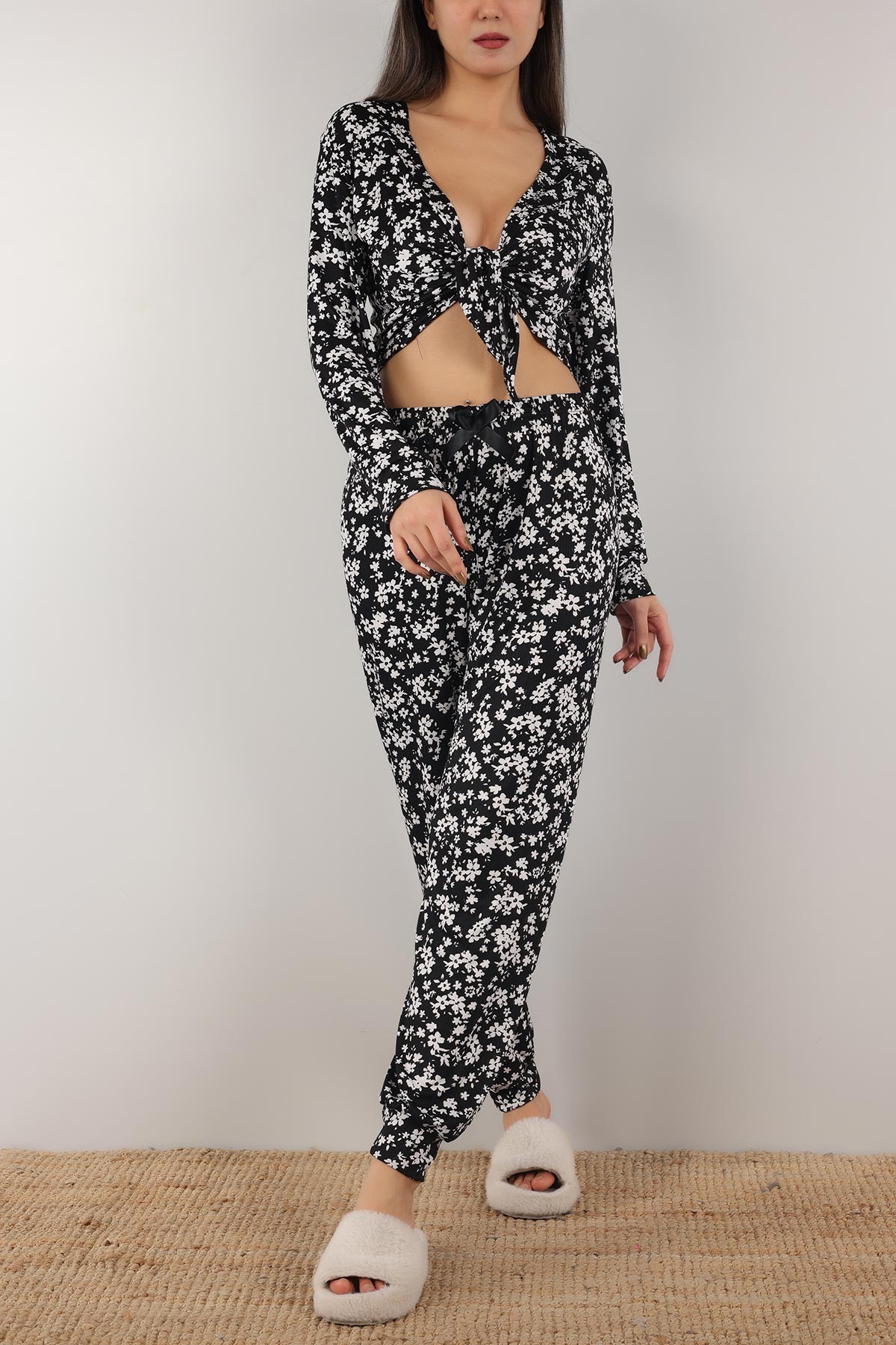 Siyah Bağlamalı Bayan Pijama Takımı 153898