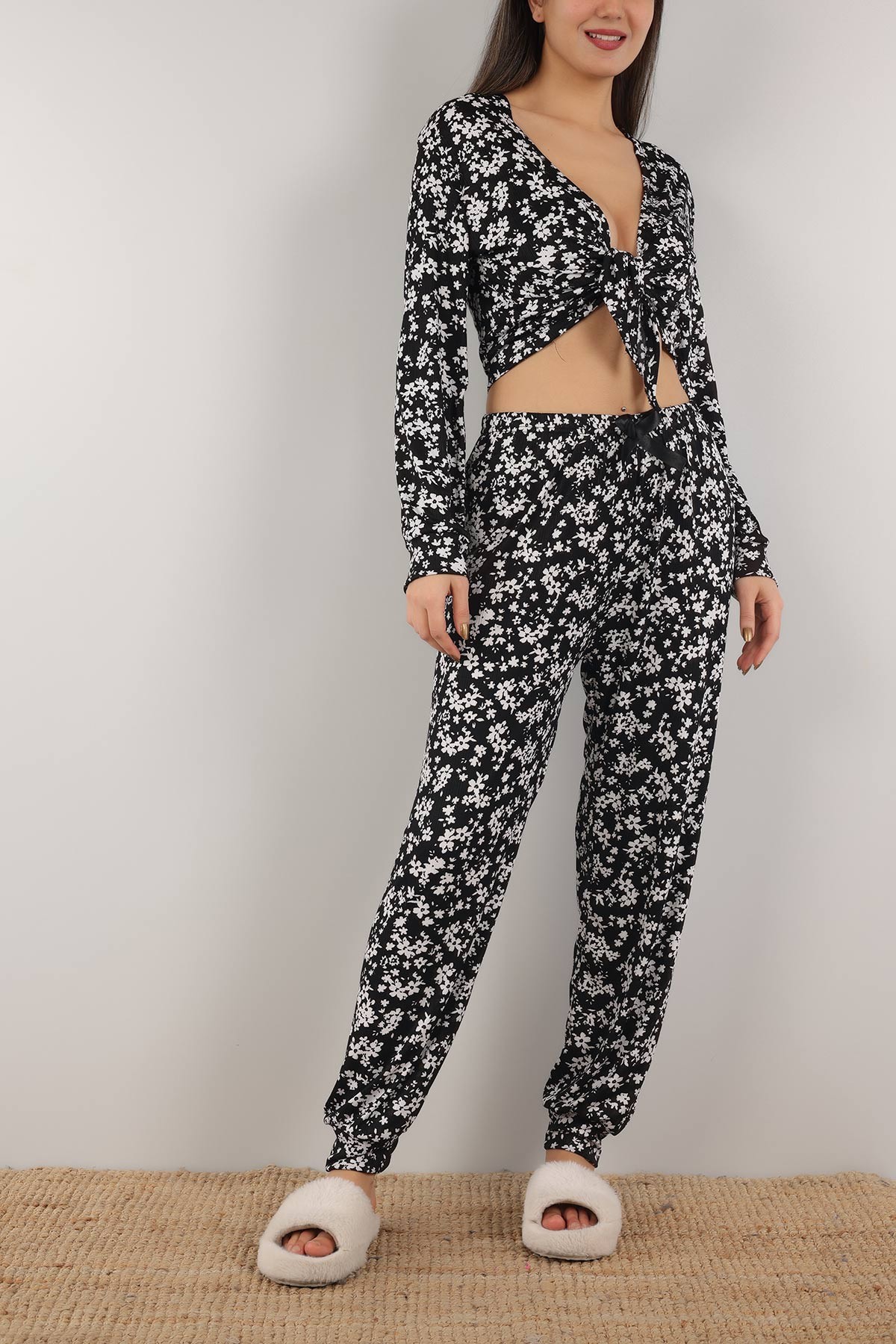 Siyah Bağlamalı Bayan Pijama Takımı 153898