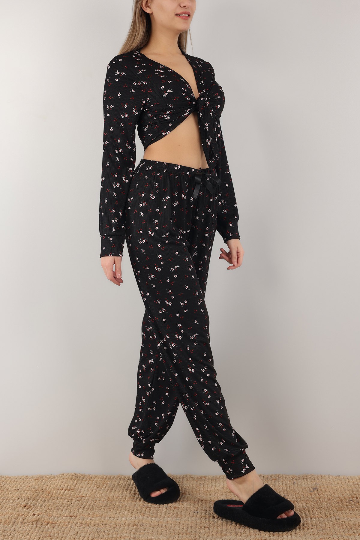 Siyah Bağlamalı Bayan Pijama Takımı 153904
