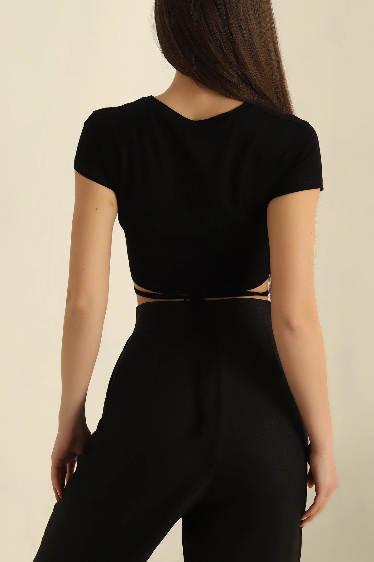 Siyah Bağlamalı Crop Bluz 268974