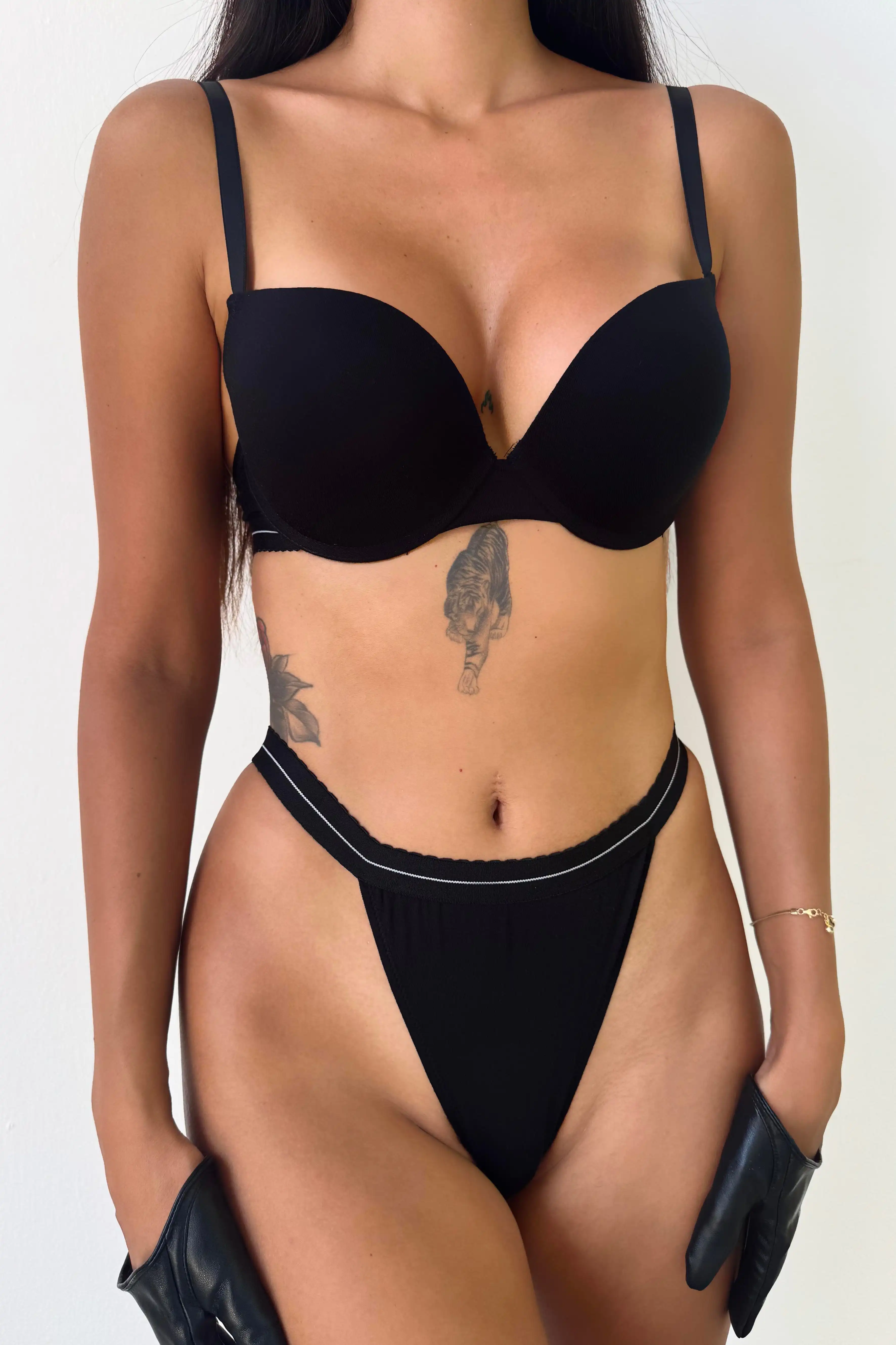 Siyah Bambu Spor Model Destekli Sütyen Takım 390192