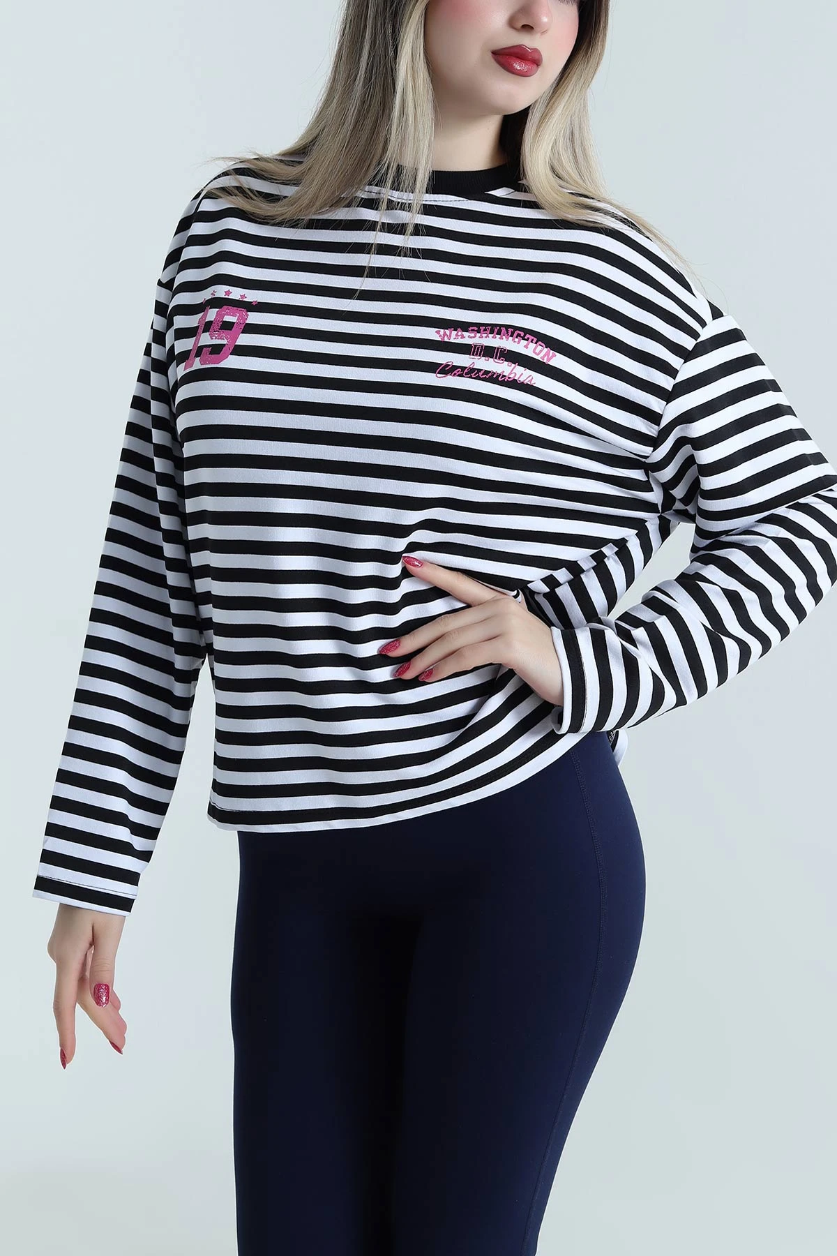 Siyah Baskılı Çizgili Tasarım Kadın Sweat 493806