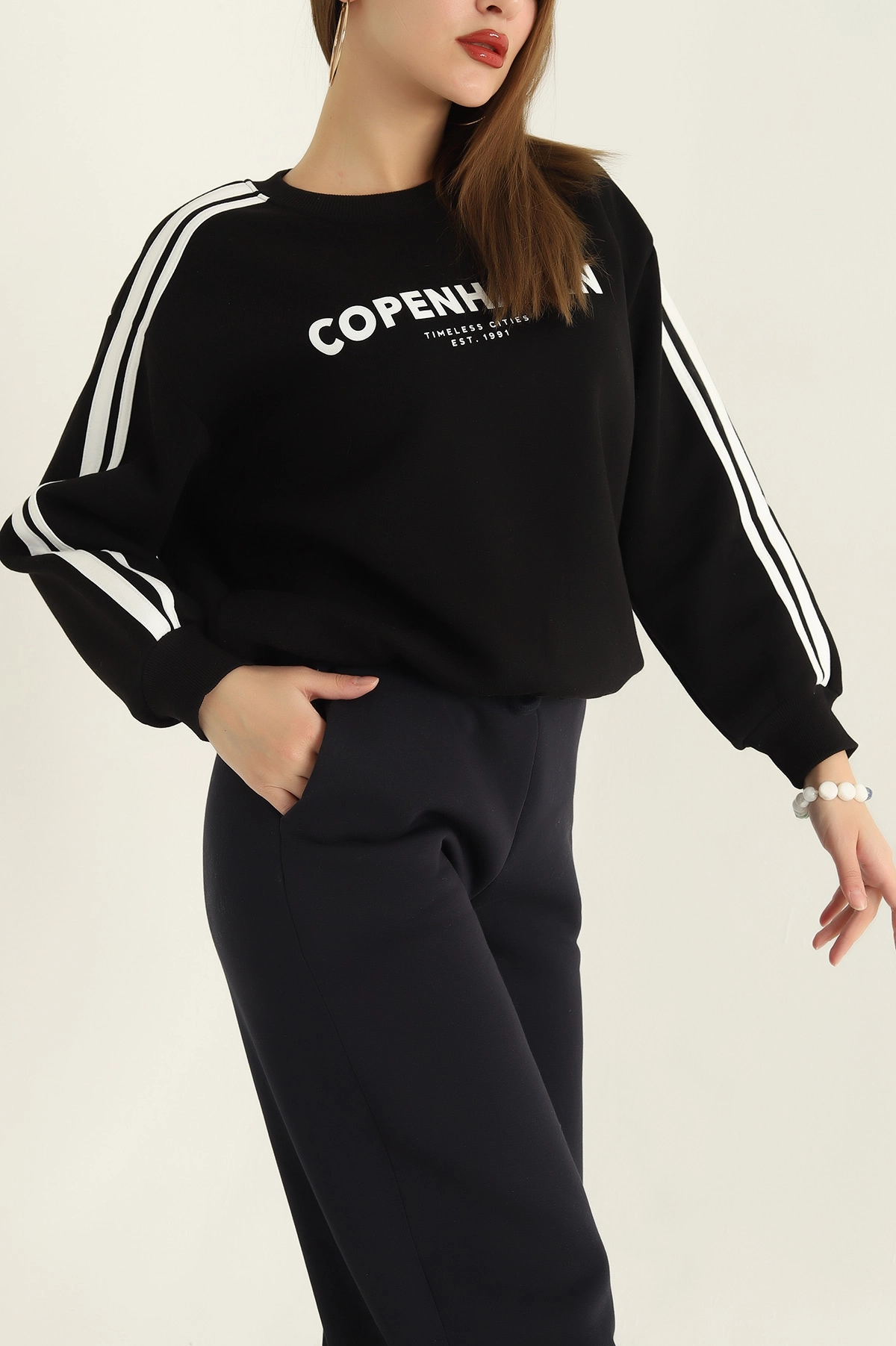 Siyah Baskılı Şardonlu Bayan Sweat 320197