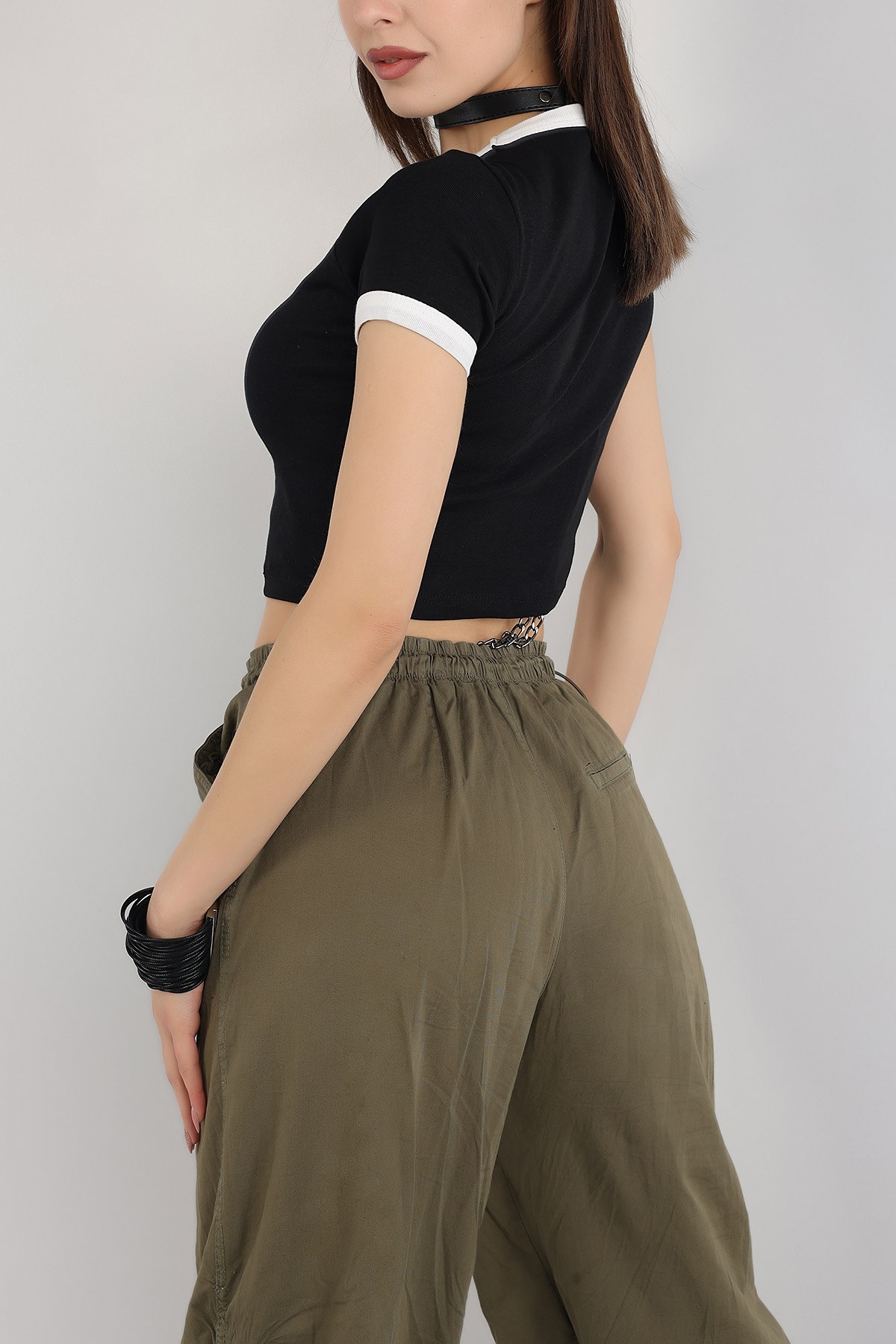 Siyah Baskılı Tasarım Crop Tişört 163423