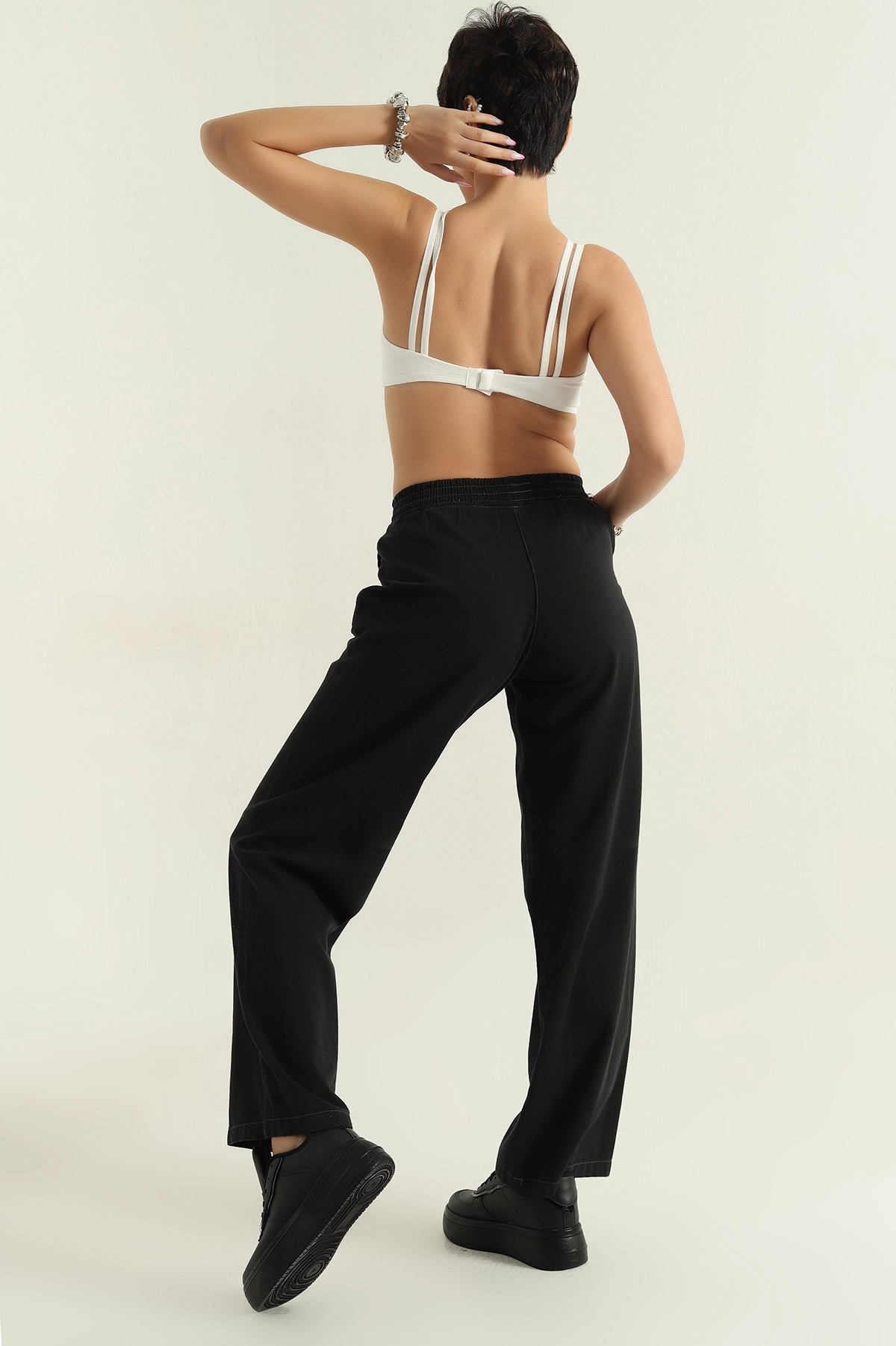 Siyah Bel Lastikli Tencel Kot Kadın Pantolon 374190