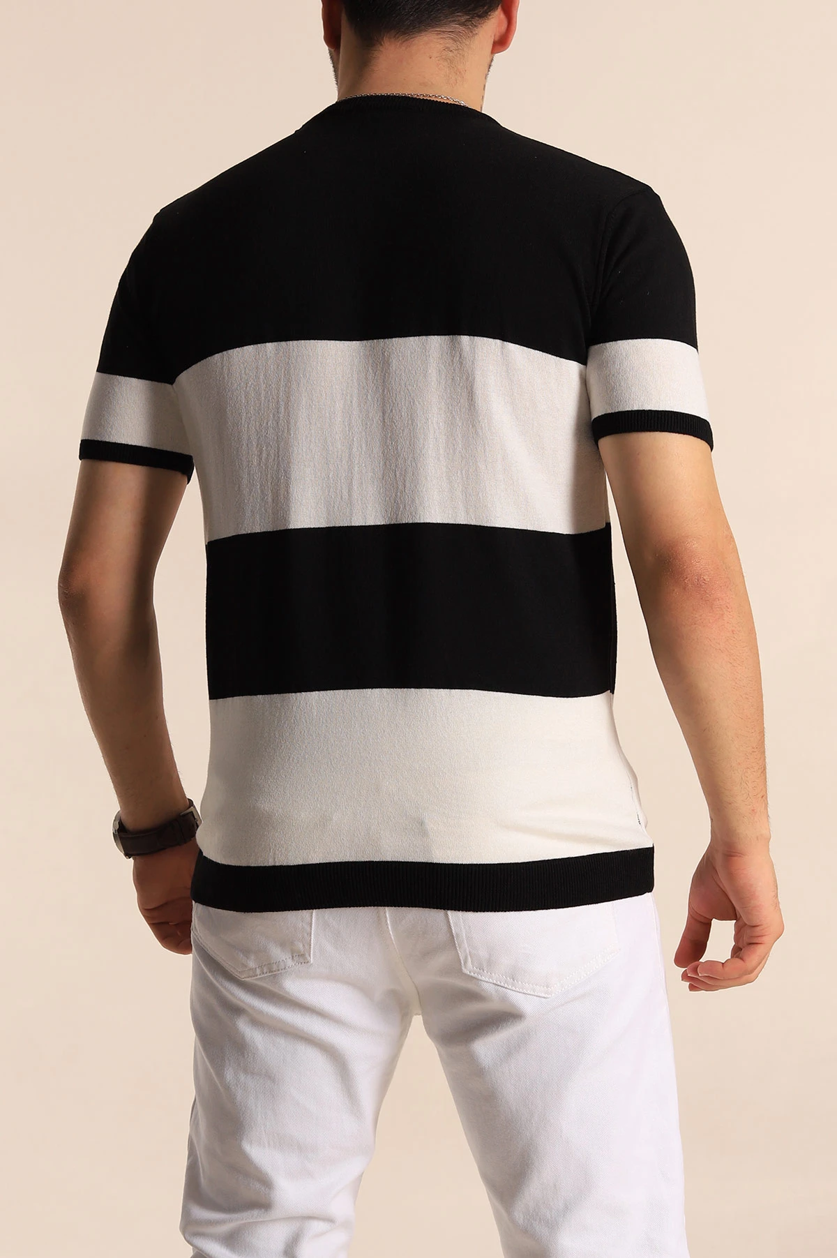 Siyah Beyaz Geniş Çizgili Slim Fit Erkek Triko Tişört 260932