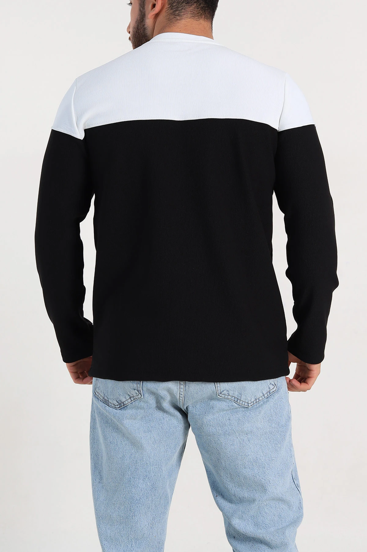 Siyah Beyaz Regular Fit Kabartma Baskılı Erkek Sweatshirt 305865