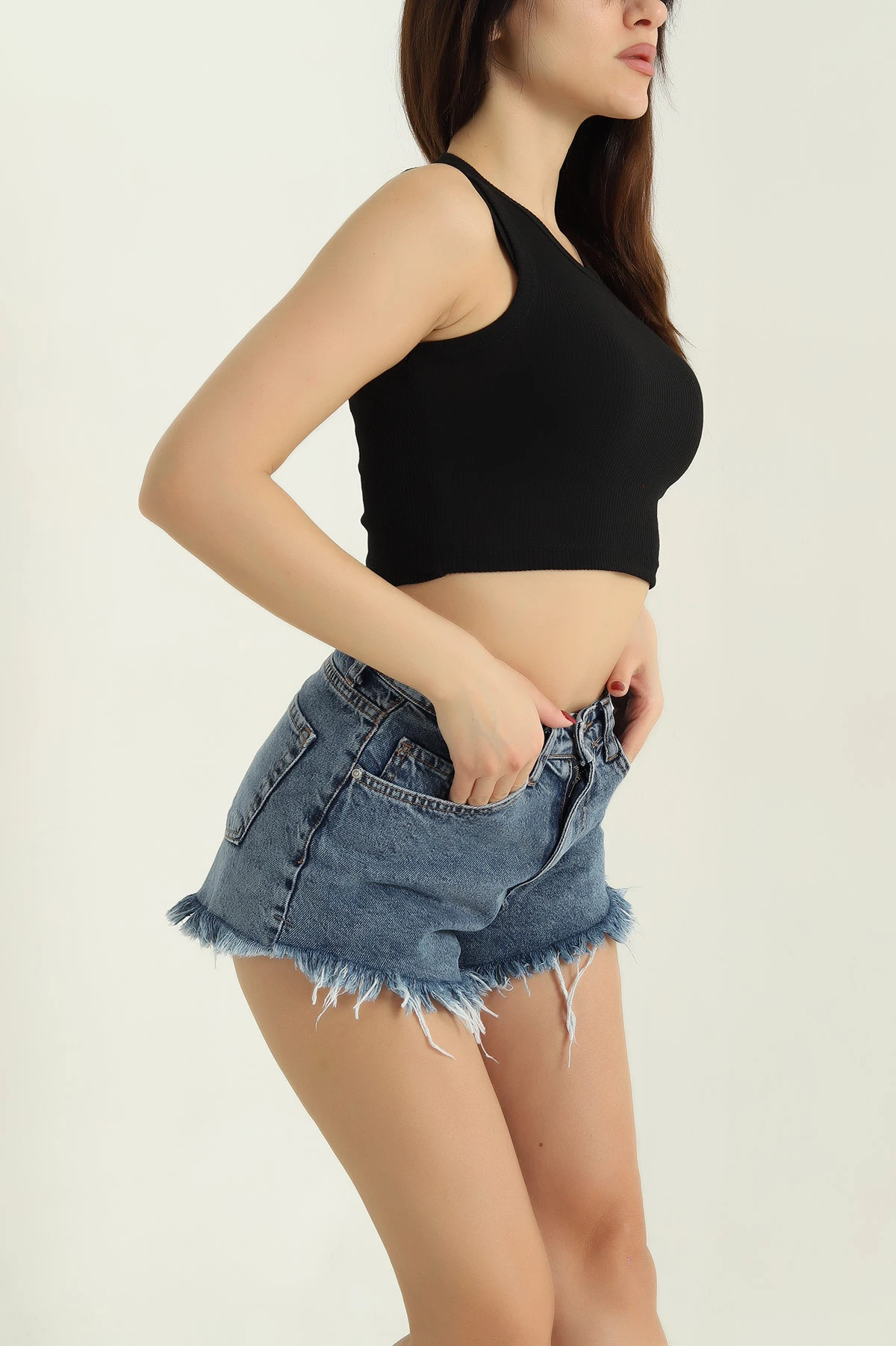 Siyah Bisiklet Yaka Crop Atlet 336798