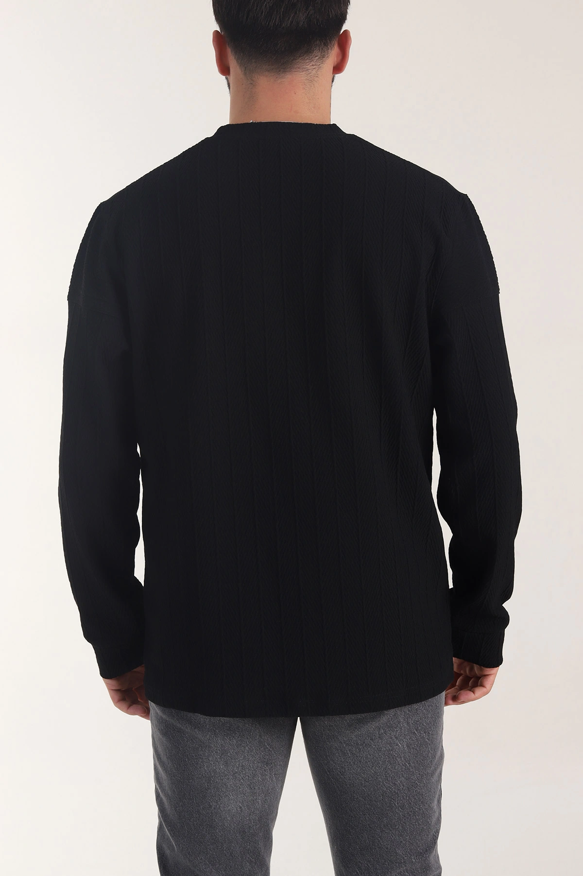 Siyah Bisiklet Yaka Dokulu Nakış Detaylı Erkek Sweatshirt 406945
