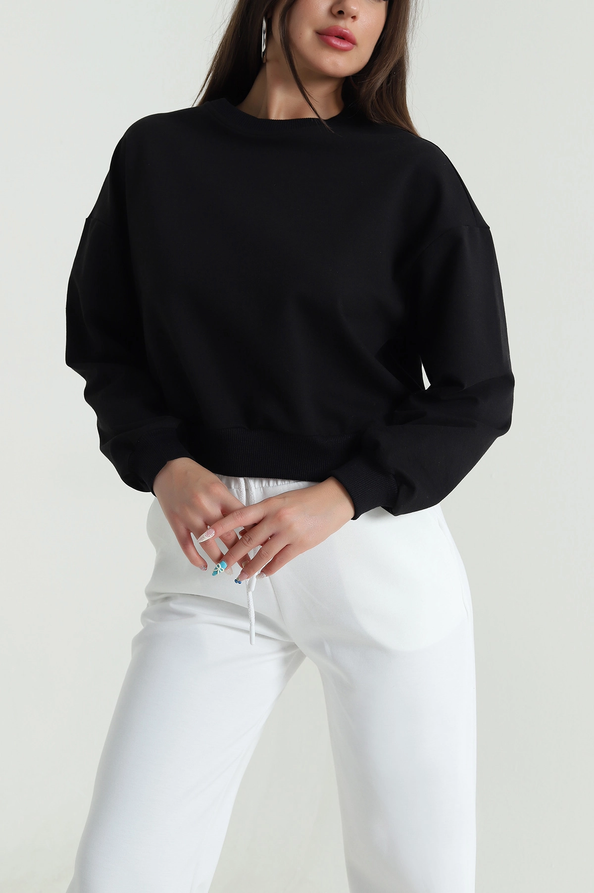 Siyah Bisiklet Yaka İki İp Kadın Sweat 484272
