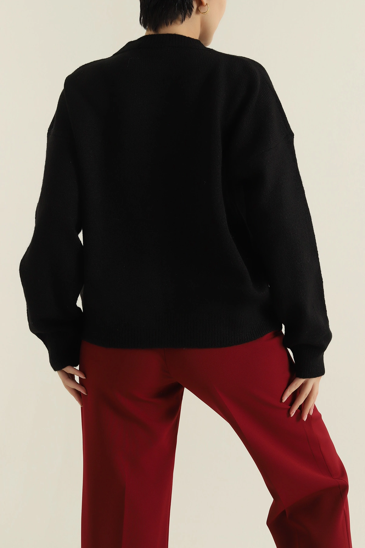 Siyah Bisiklet Yaka Oversize Kadın Triko Kazak 421234