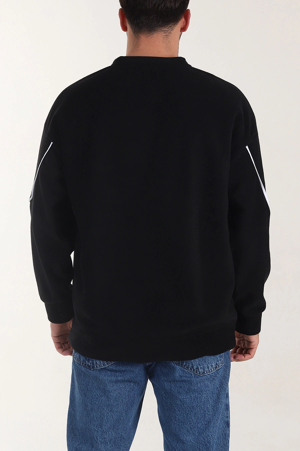 Siyah Bisiklet Yaka Polar Kumaş Yazı Detaylı Erkek Sweatshirt 404252