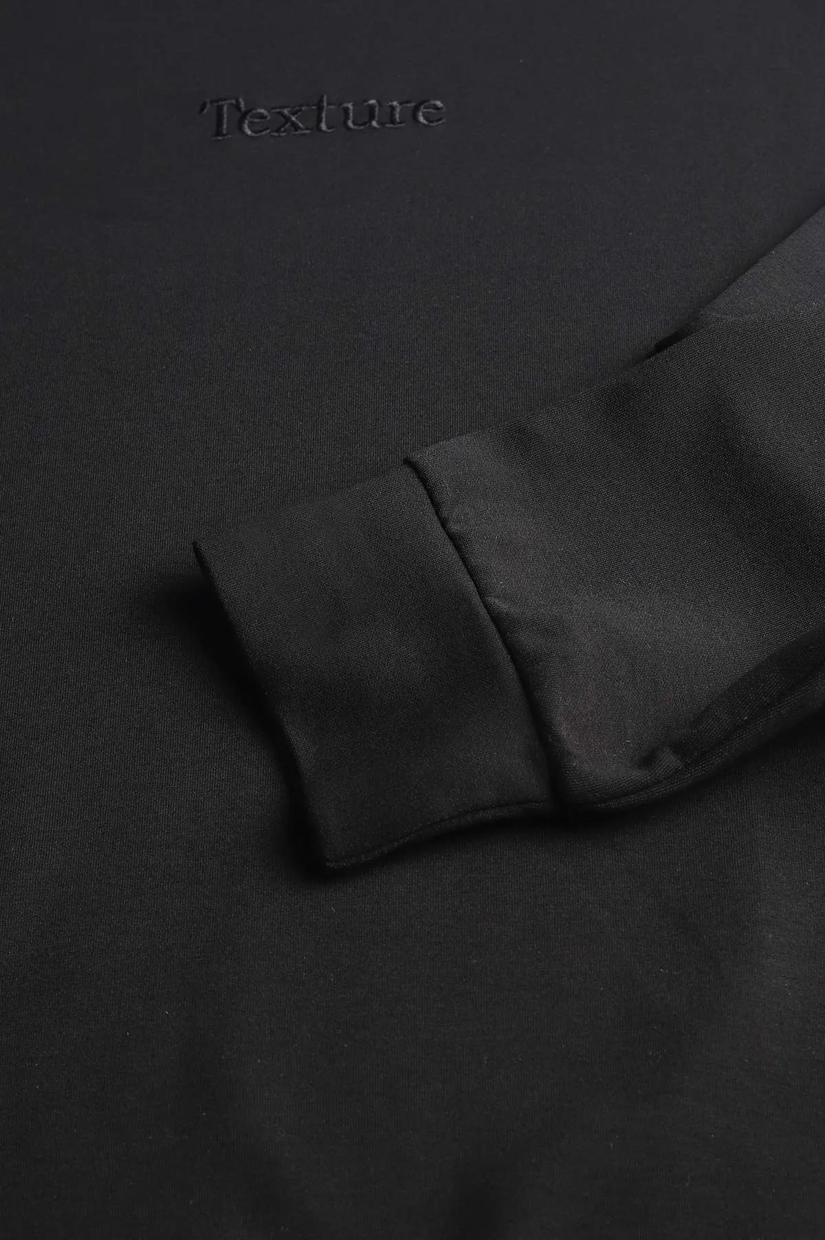 Siyah Bisiklet Yaka Yazı Detaylı Erkek Sweatshirt 396241