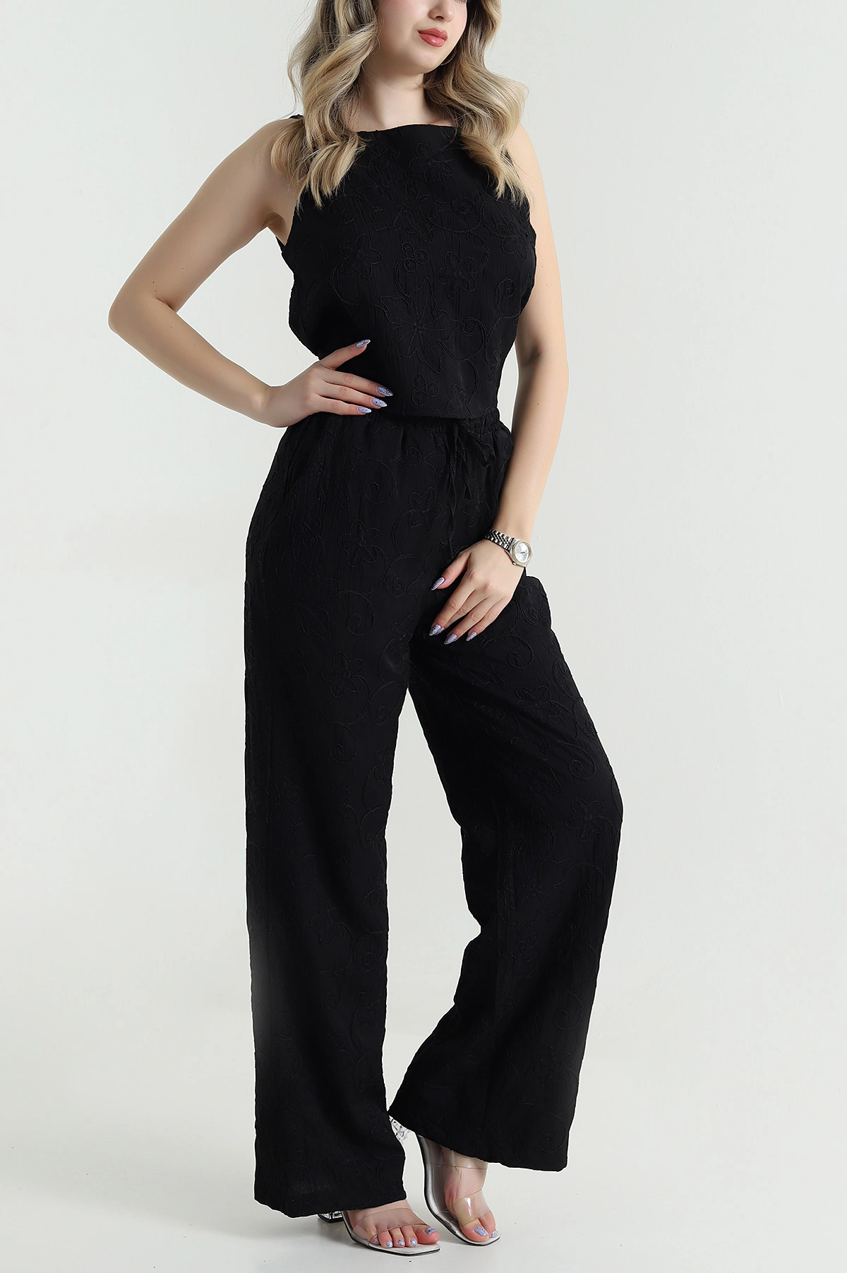 Siyah Bluz Pantolon Çilek Kumaş Nakışlı İkili Takım 474354