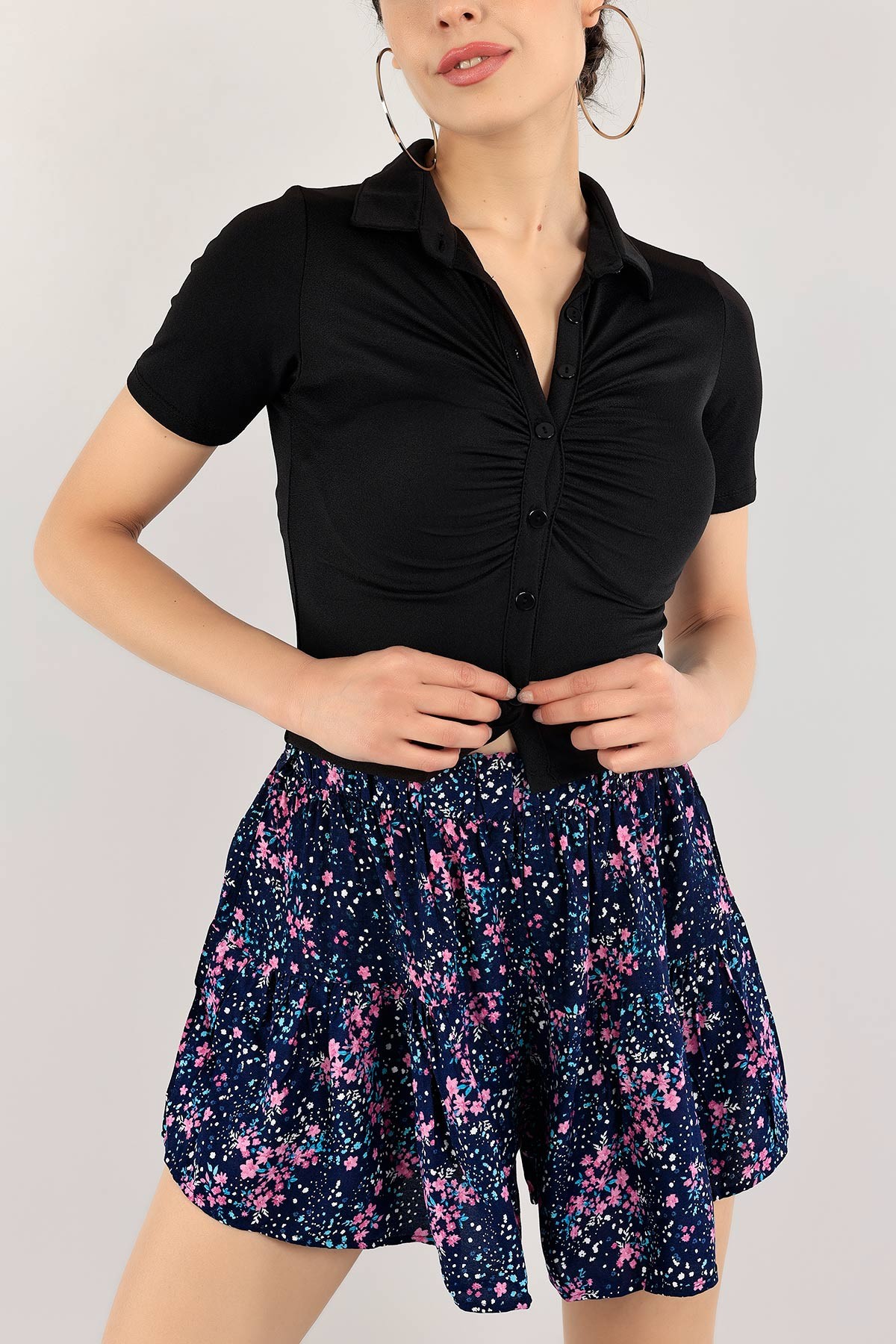 Siyah Büzgülü Crop Gömlek 116036