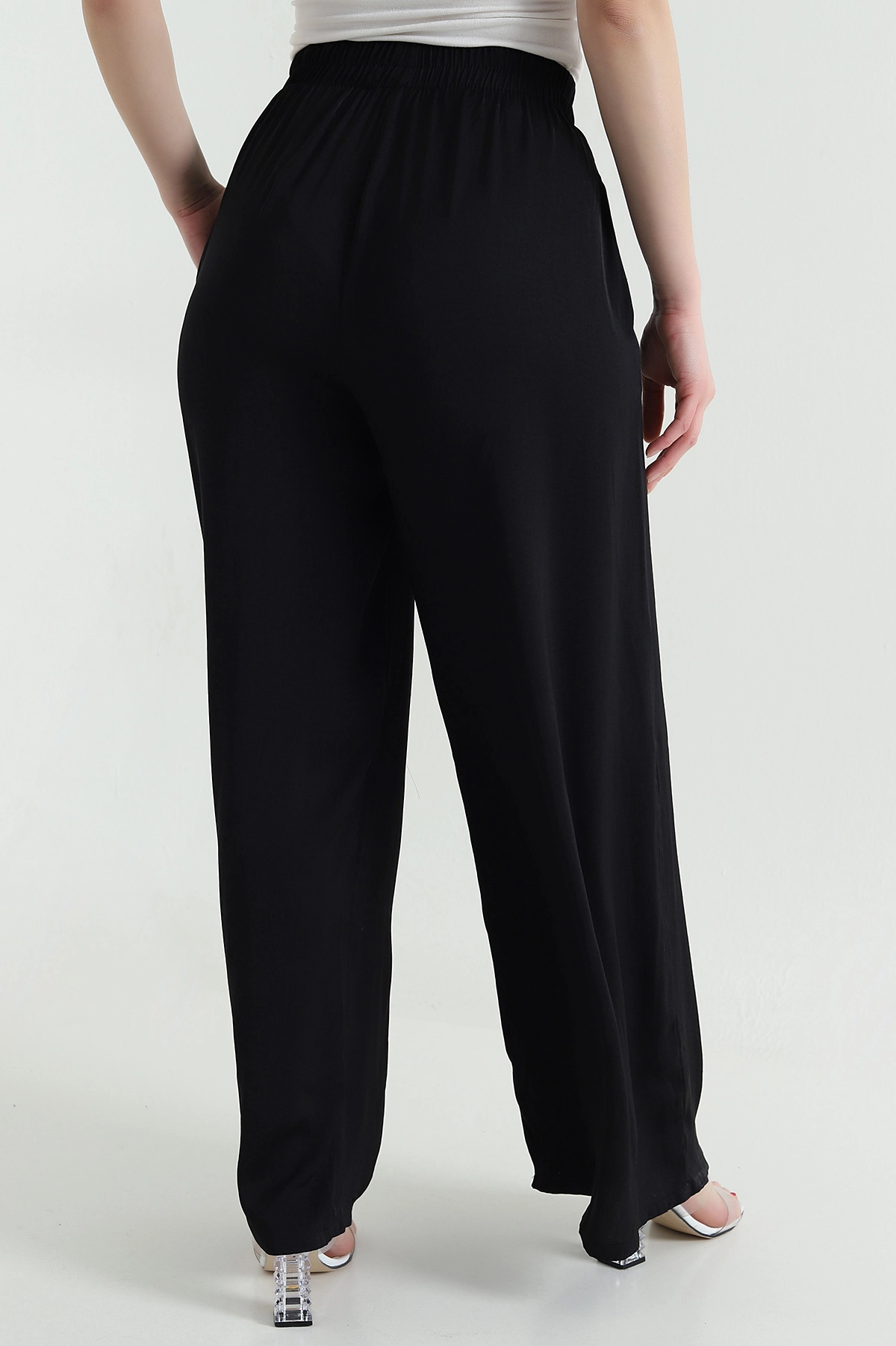 Siyah Cepli Bel Lastikli Tencel Kadın Pantolon 446675