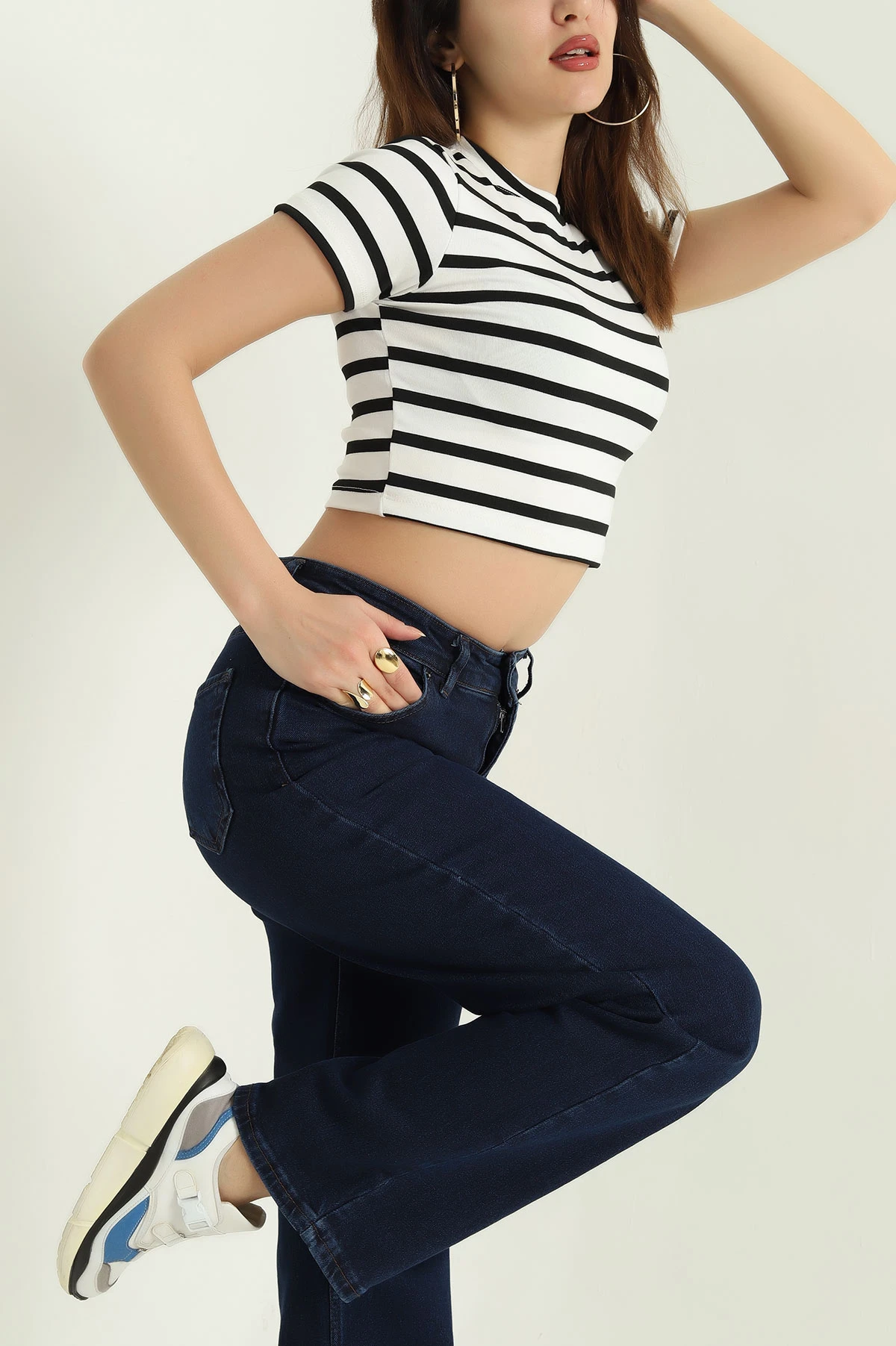 Siyah Çizgili Likralı Crop 333894