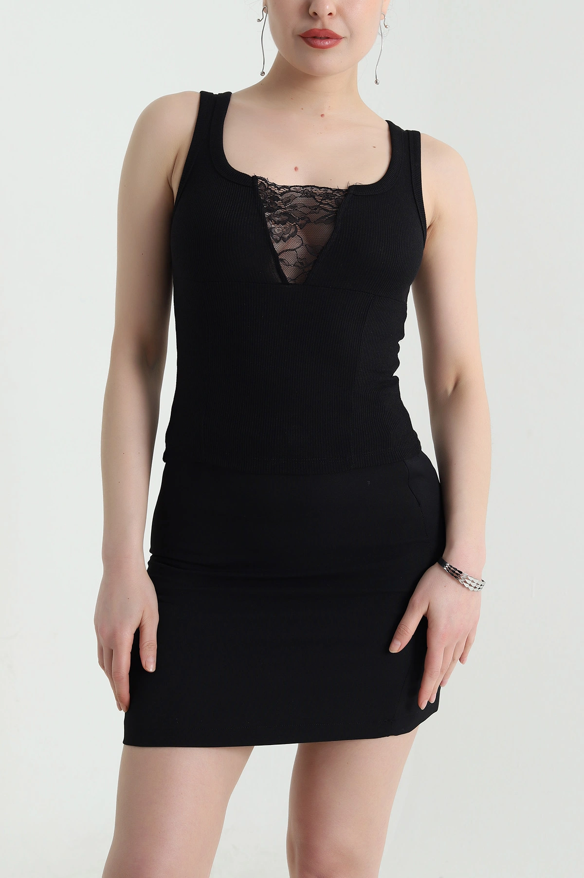 Siyah Dantelli Fitilli Kadın Bluz 456130
