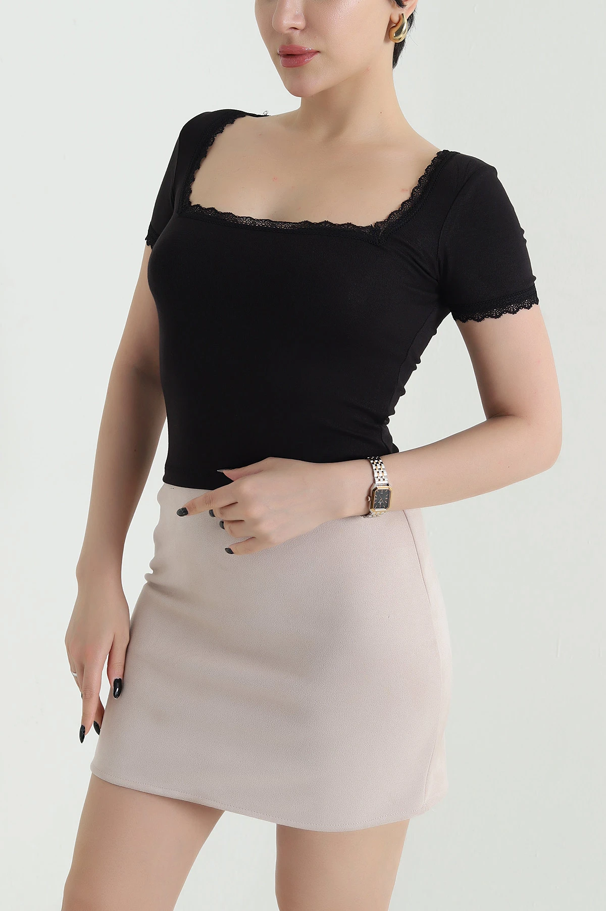 Siyah Dantelli Kare Yaka Viskon Kadın Bluz 454134
